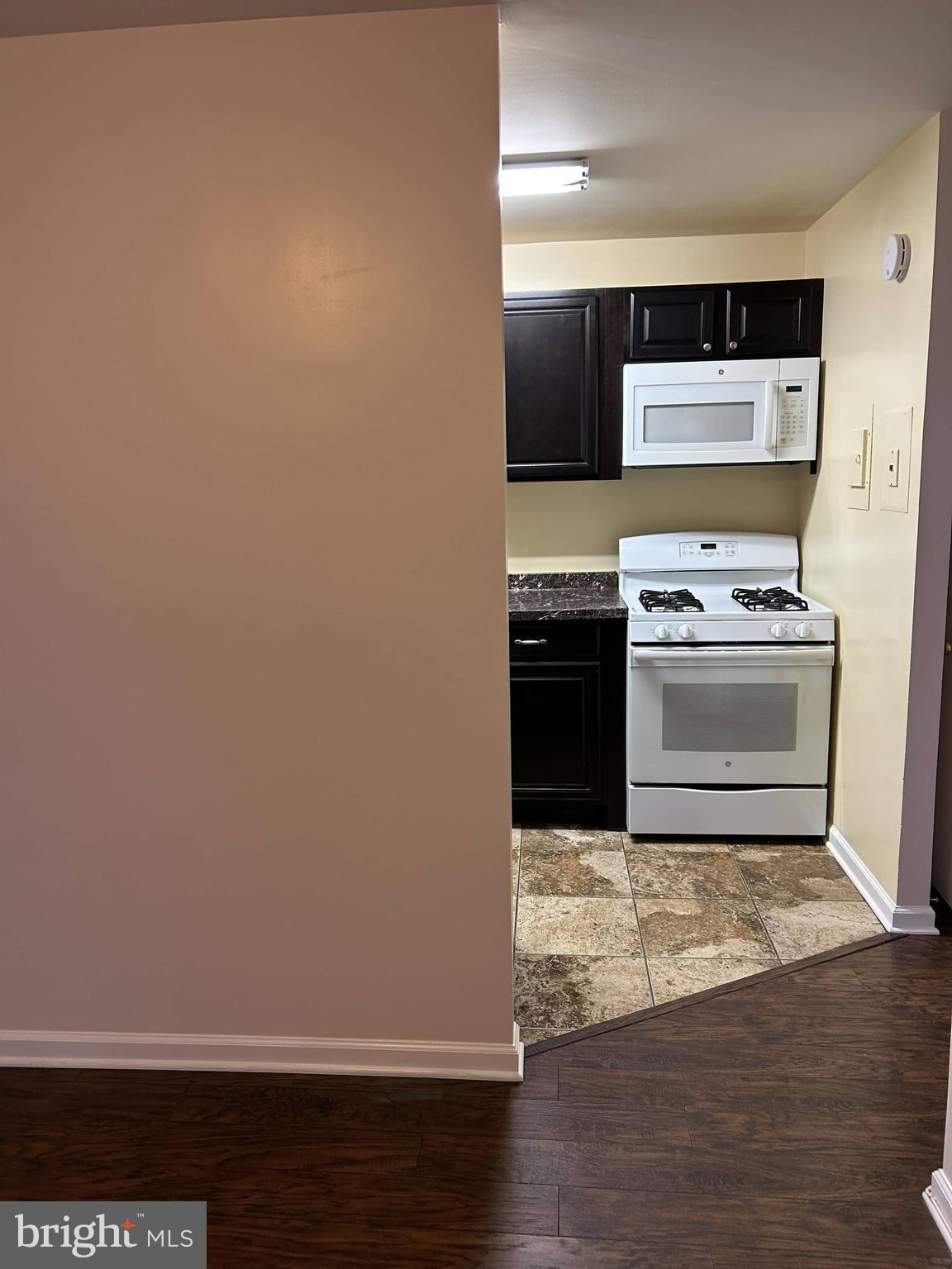 FRENCHMANS CREEK - Residential