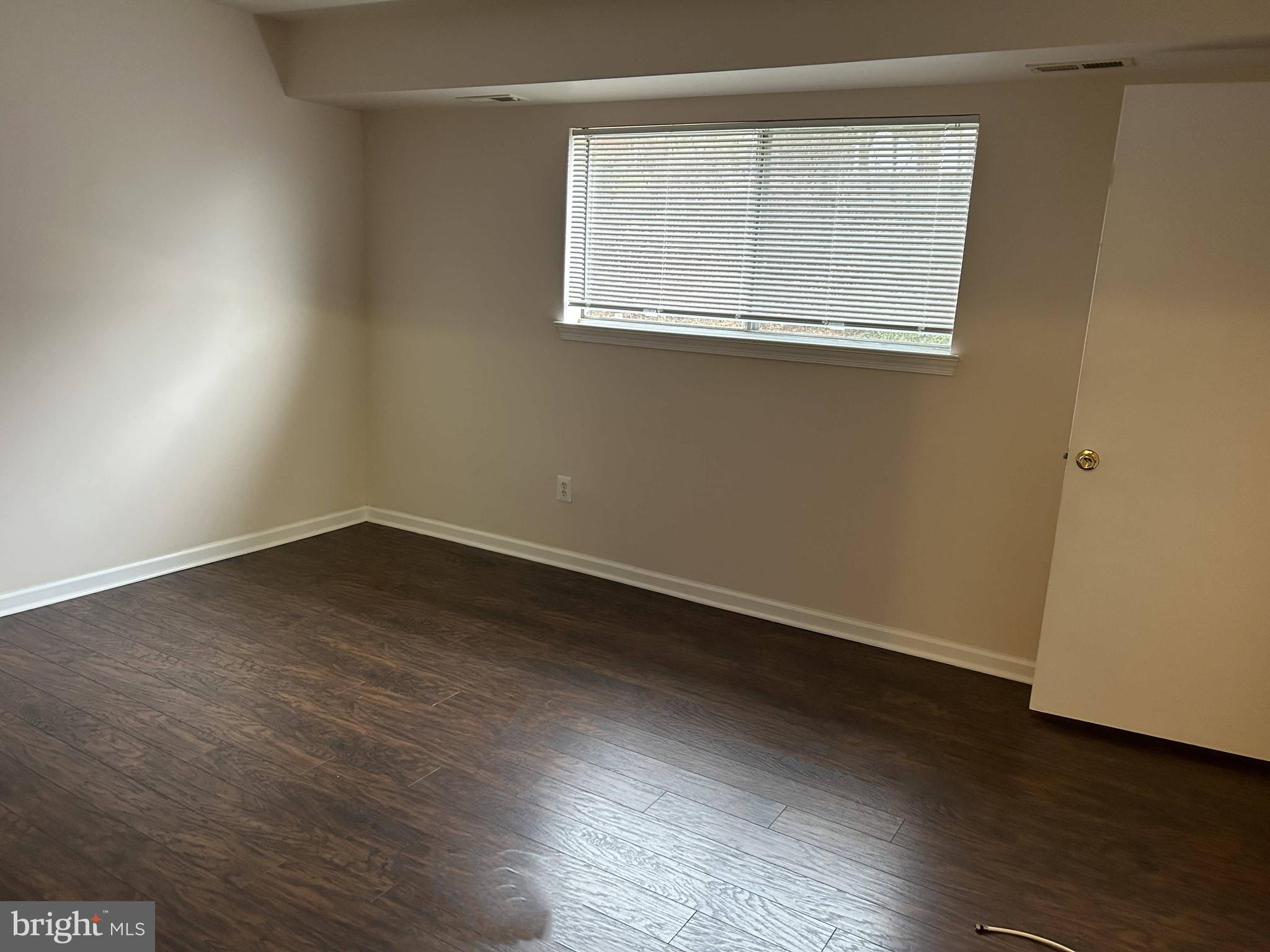 FRENCHMANS CREEK - Residential