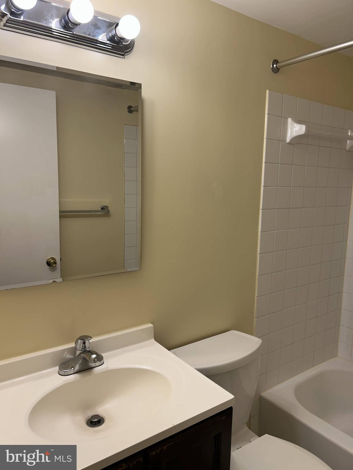 FRENCHMANS CREEK - Residential