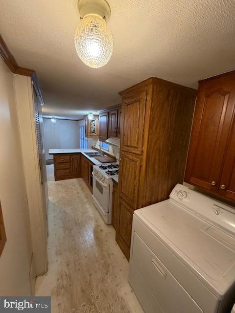 HICKORY HILLS - Residential