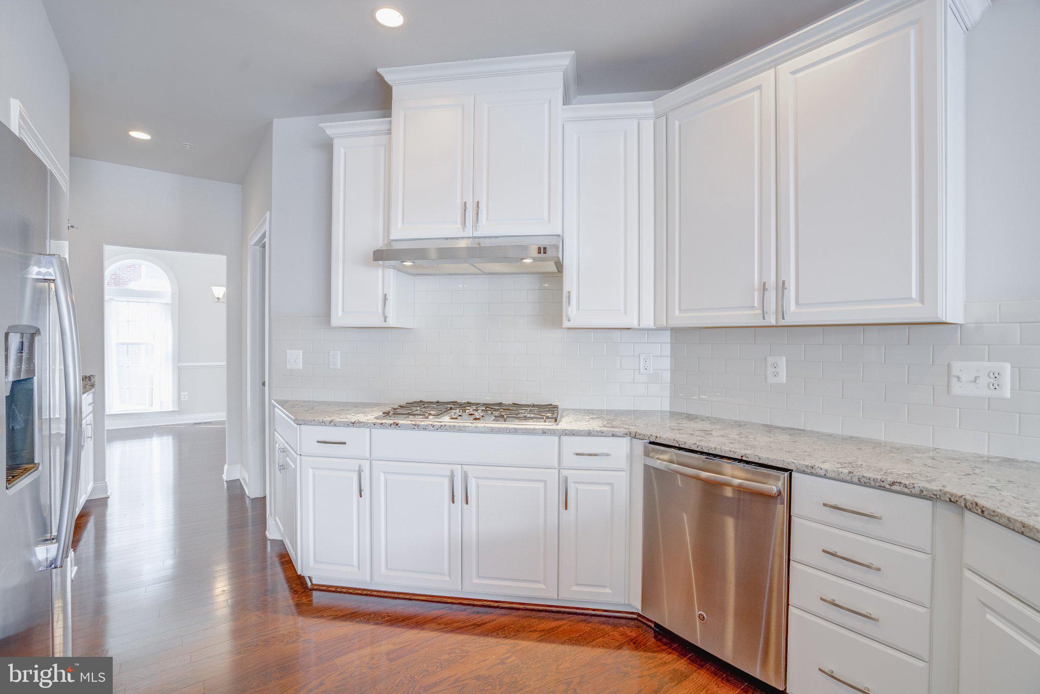 THE ENCLAVE AT ARUNDEL PRESERVE - Residential