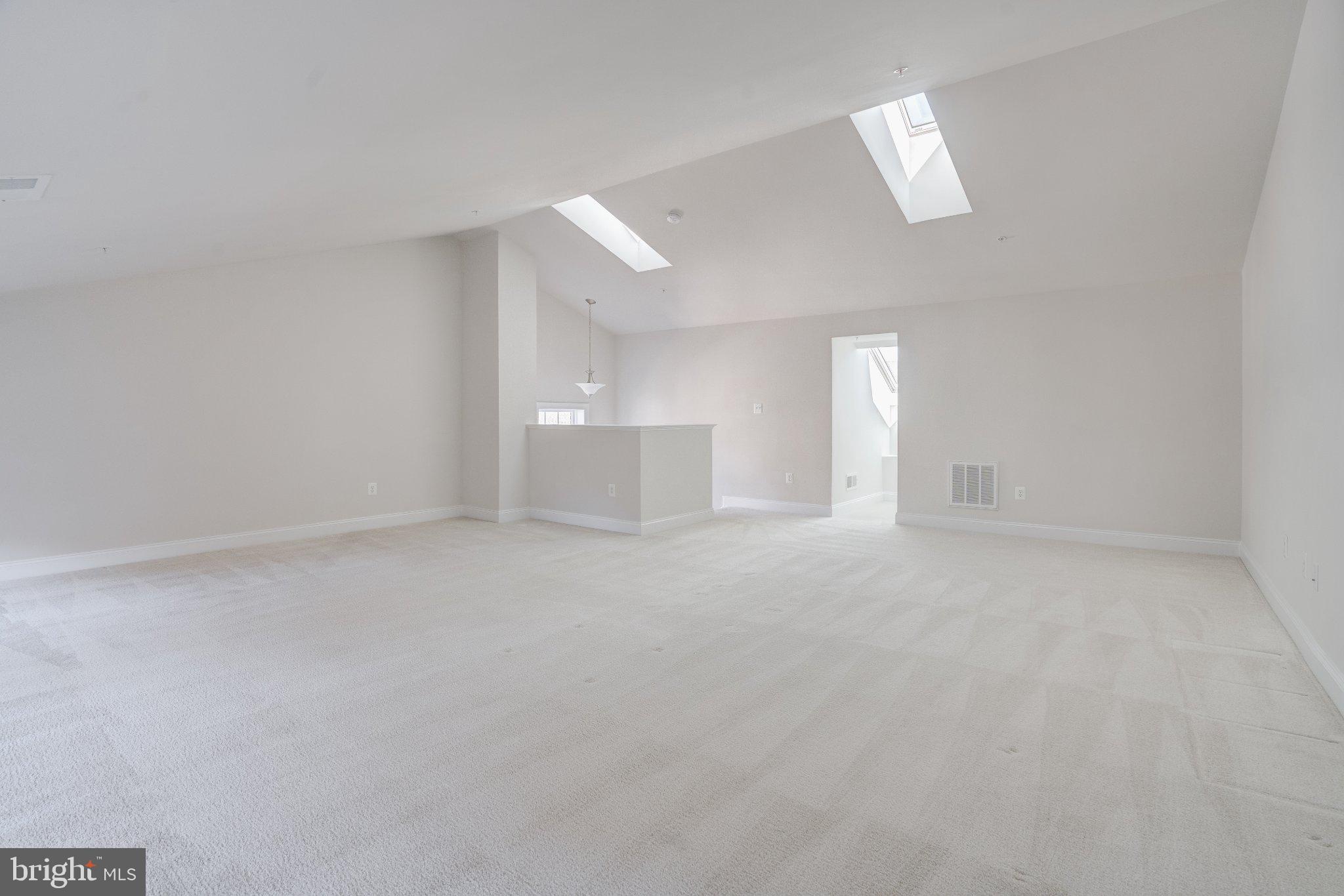 THE ENCLAVE AT ARUNDEL PRESERVE - Residential