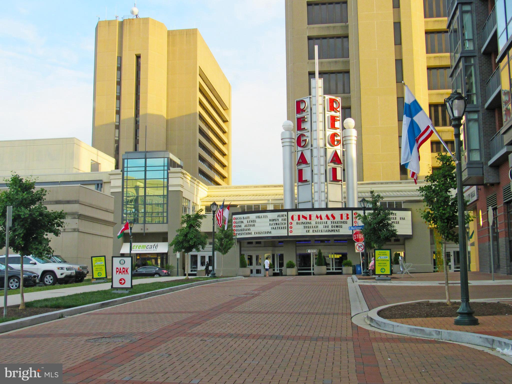 AMERICANA CENTRE - Residential