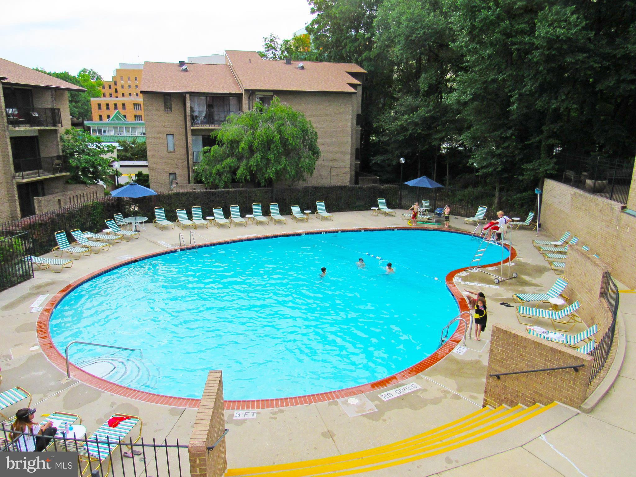 AMERICANA CENTRE - Residential