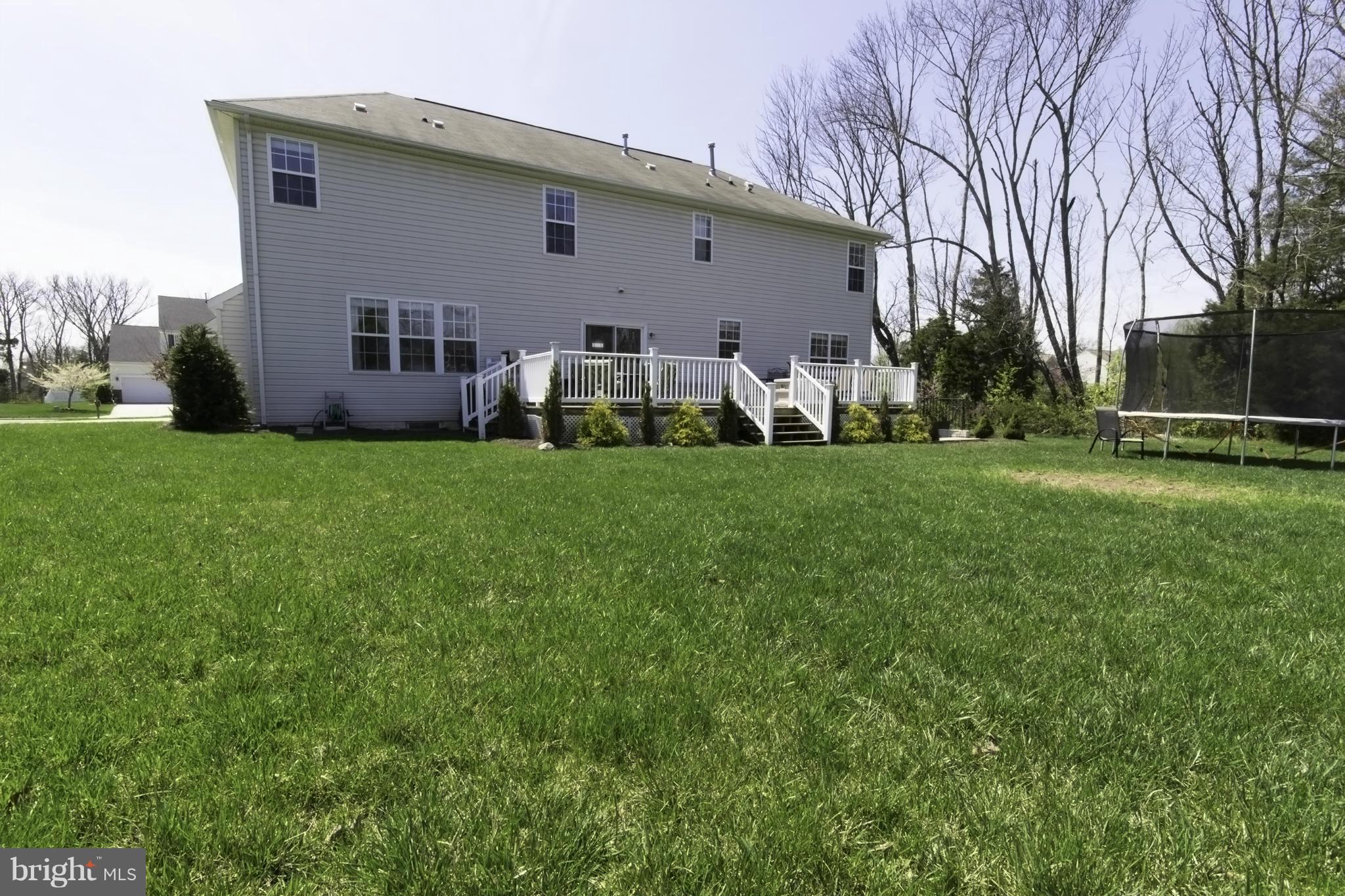 BLUE SPRING FARM - Residential