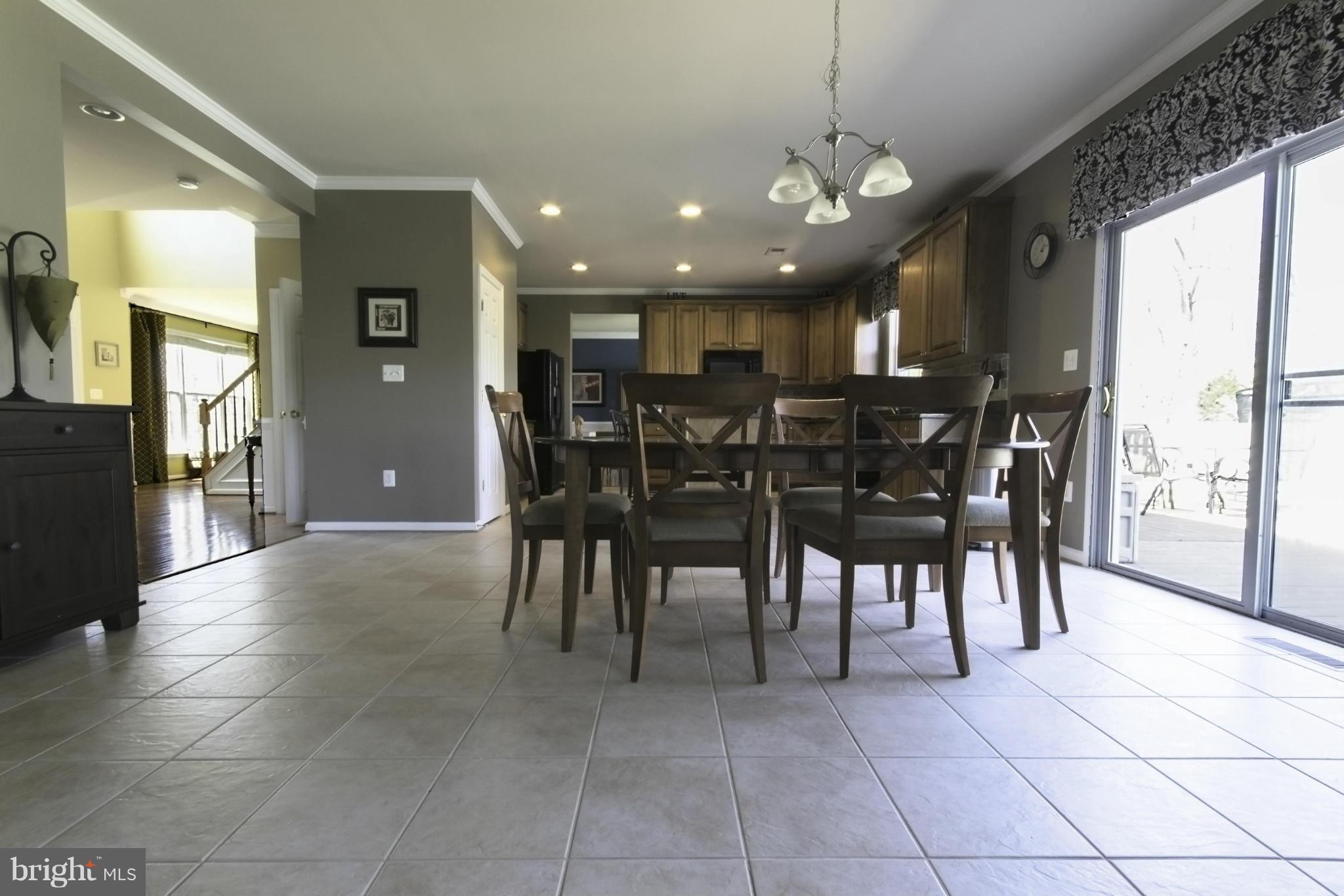 BLUE SPRING FARM - Residential