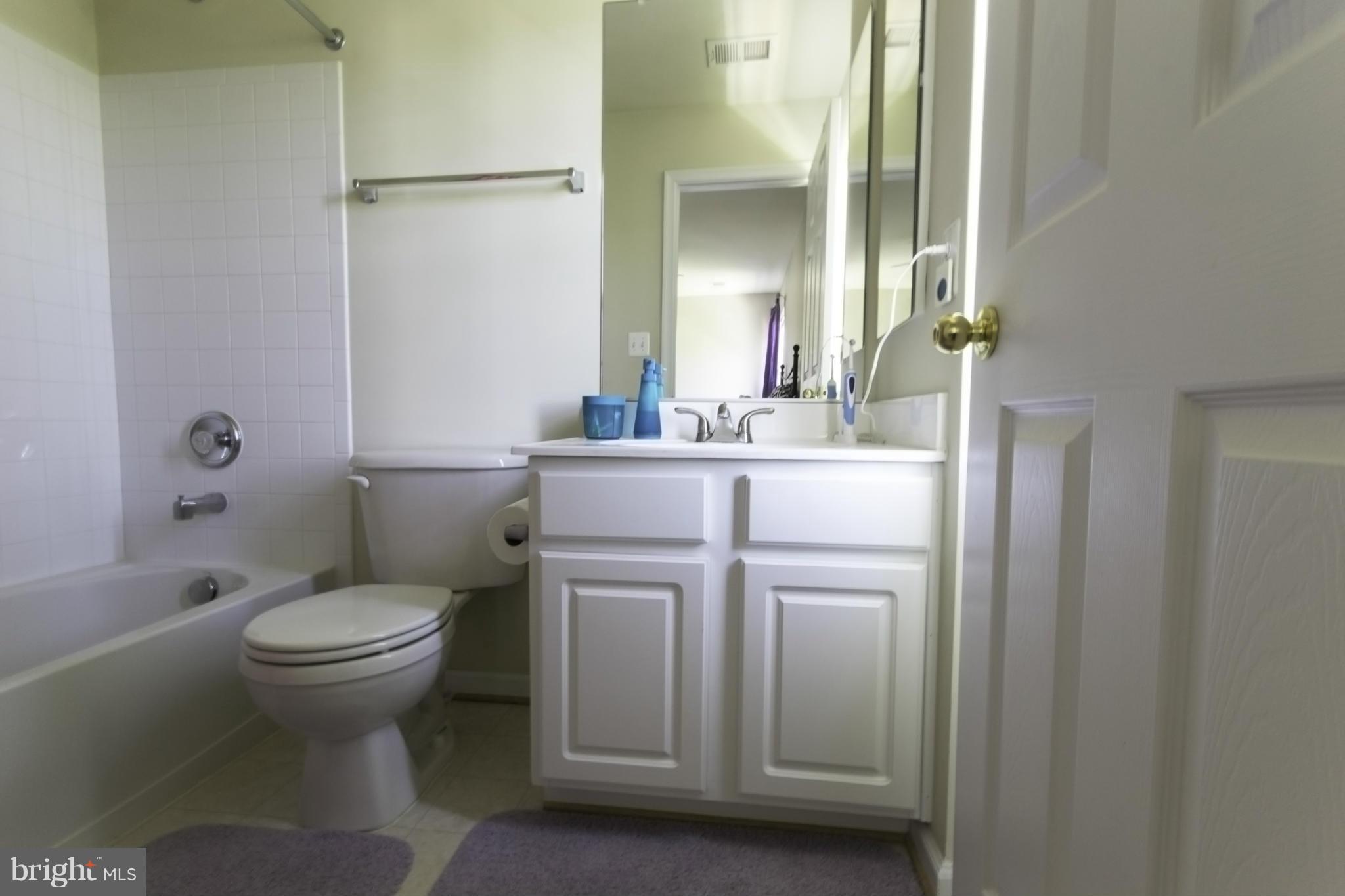 BLUE SPRING FARM - Residential