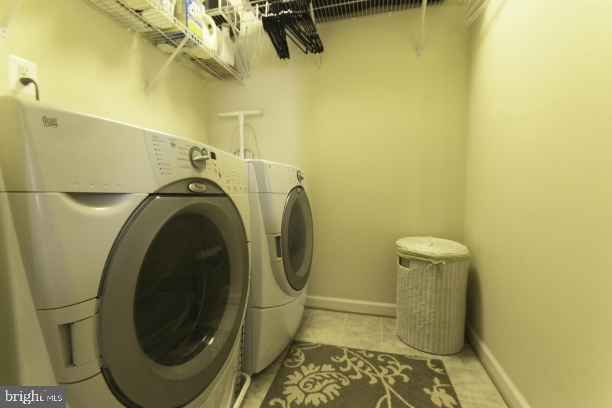 BLUE SPRING FARM - Residential