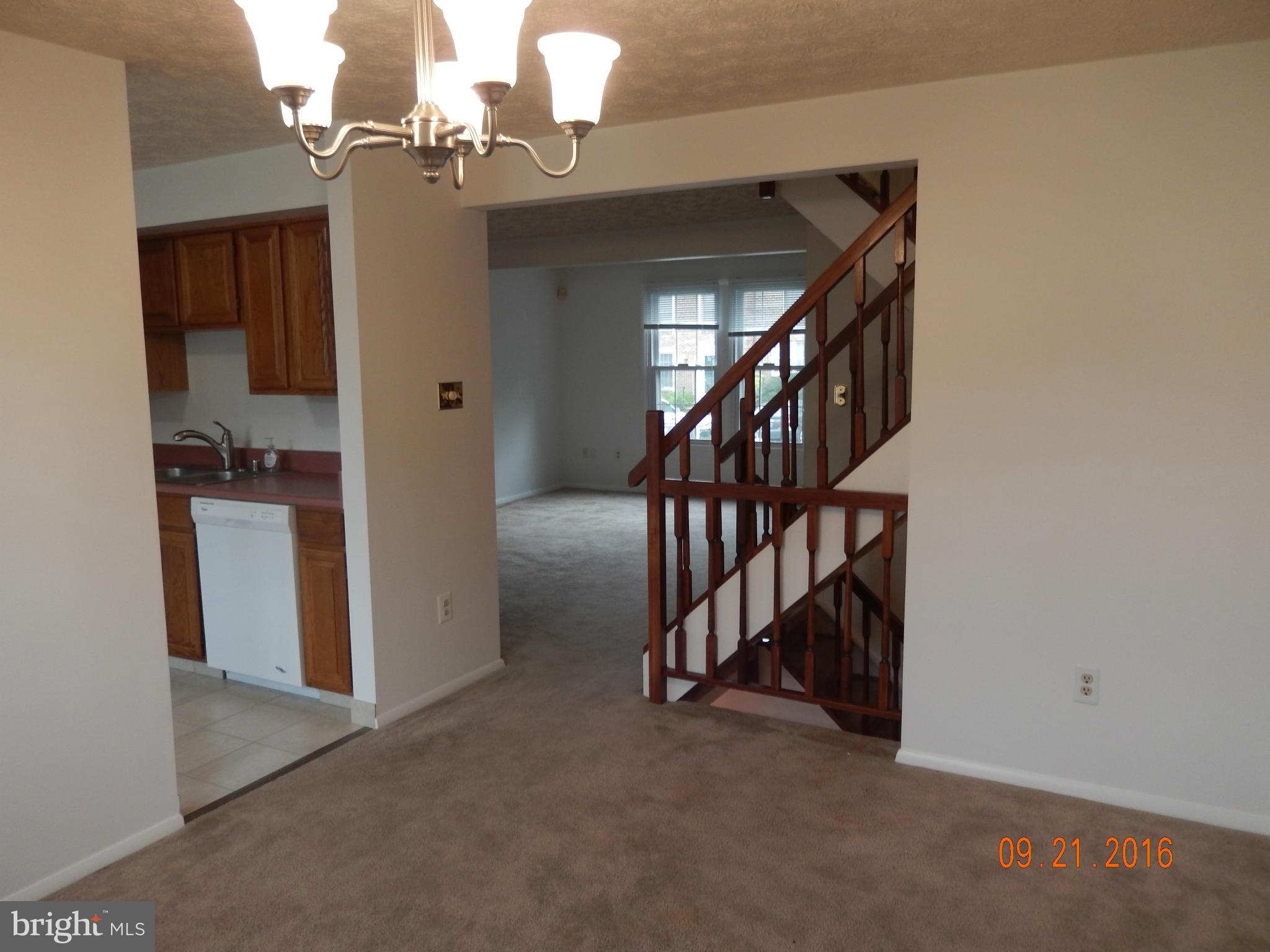 COURTS OF TYSONS - Residential Lease