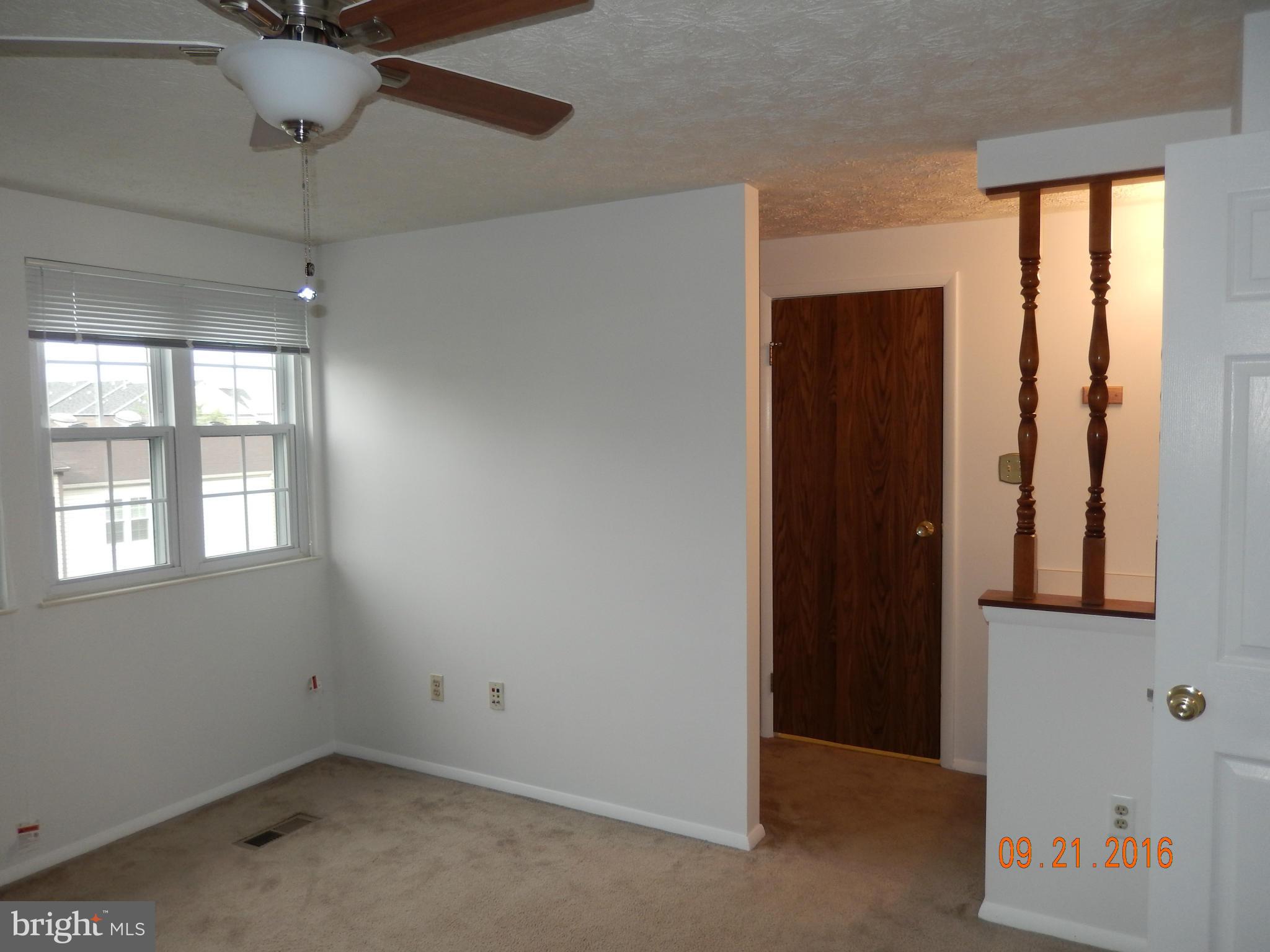 COURTS OF TYSONS - Residential Lease