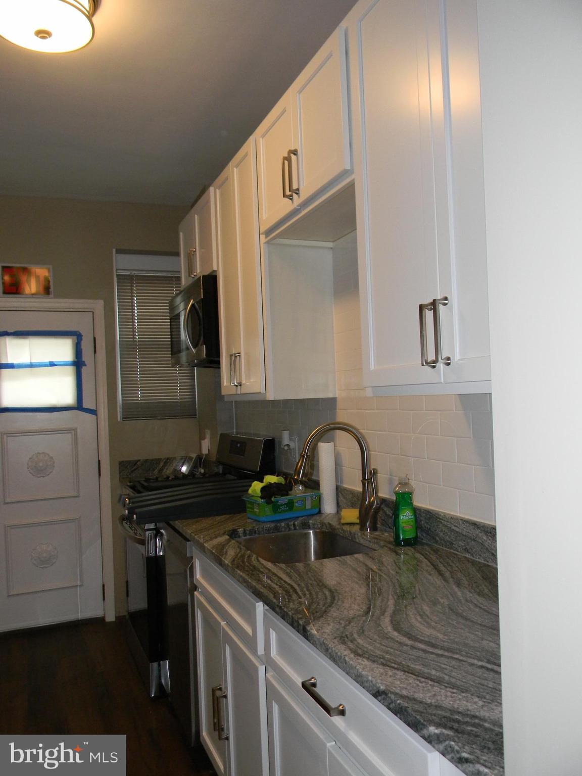 ROSEMONT - Residential Lease