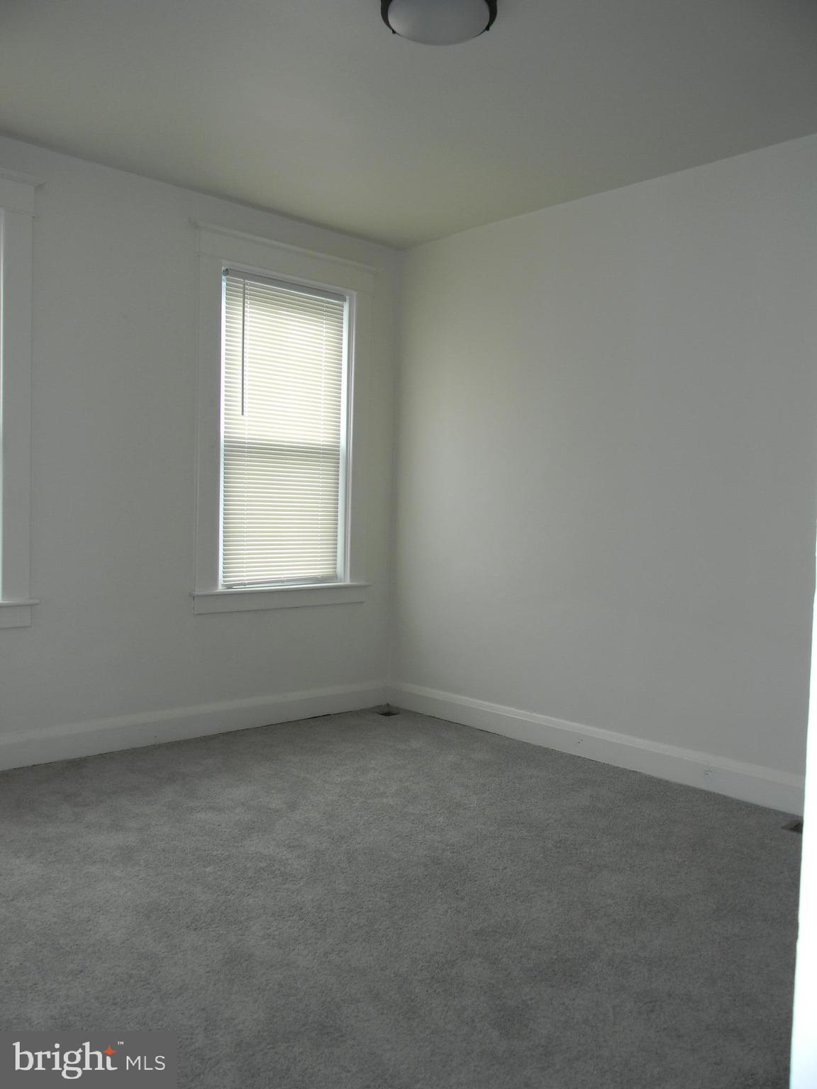 ROSEMONT - Residential Lease