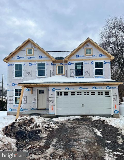 Homes For Sale - 325 Chestnut Street #LOT 1<br/> BIRDSBORO, PA 19508