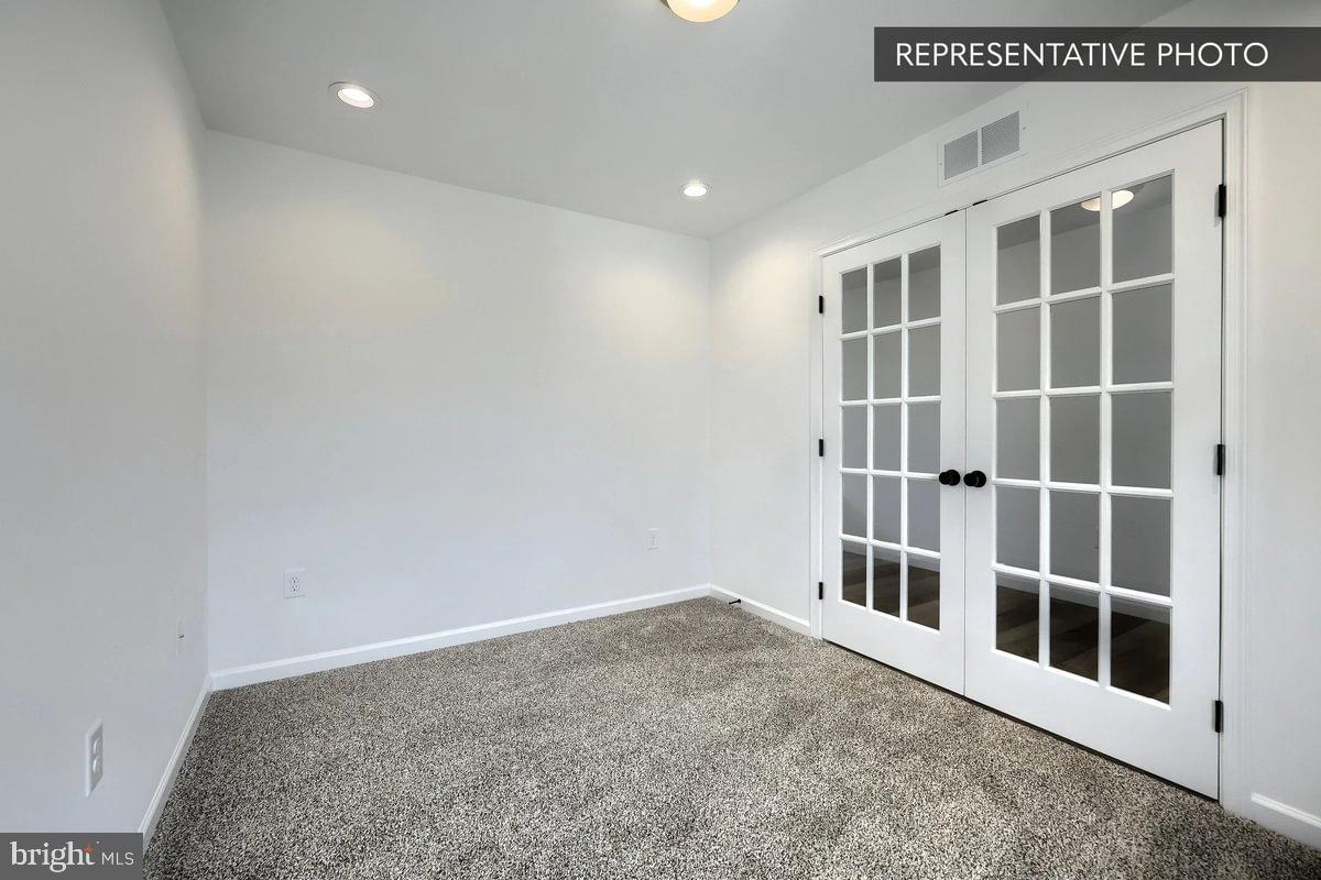 325 CHESTNUT STREET LOT 1