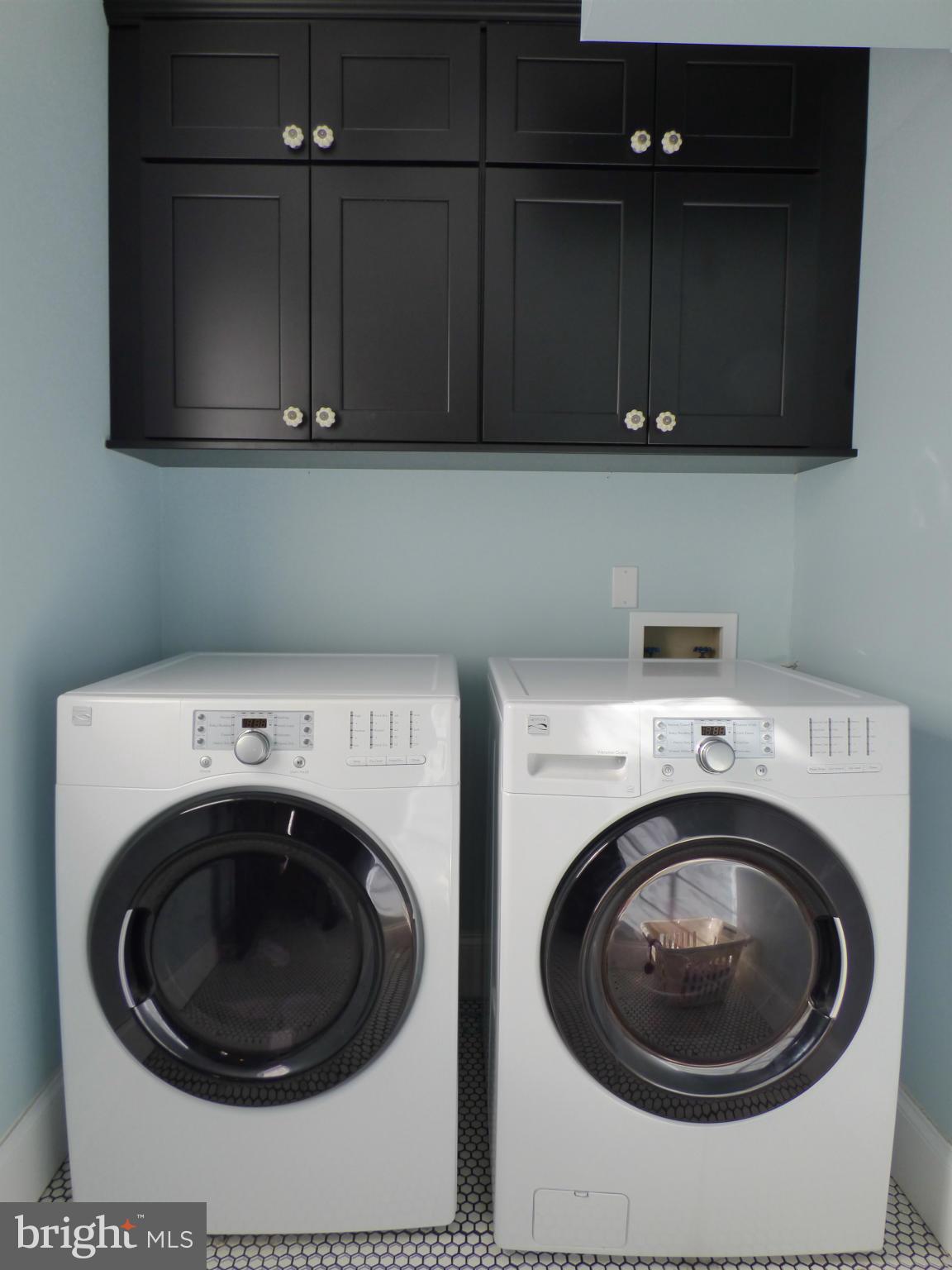 CEDAR COVE - Residential