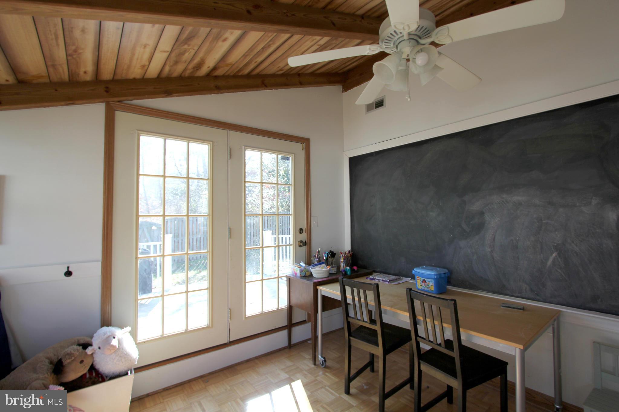 CEDAR COVE - Residential