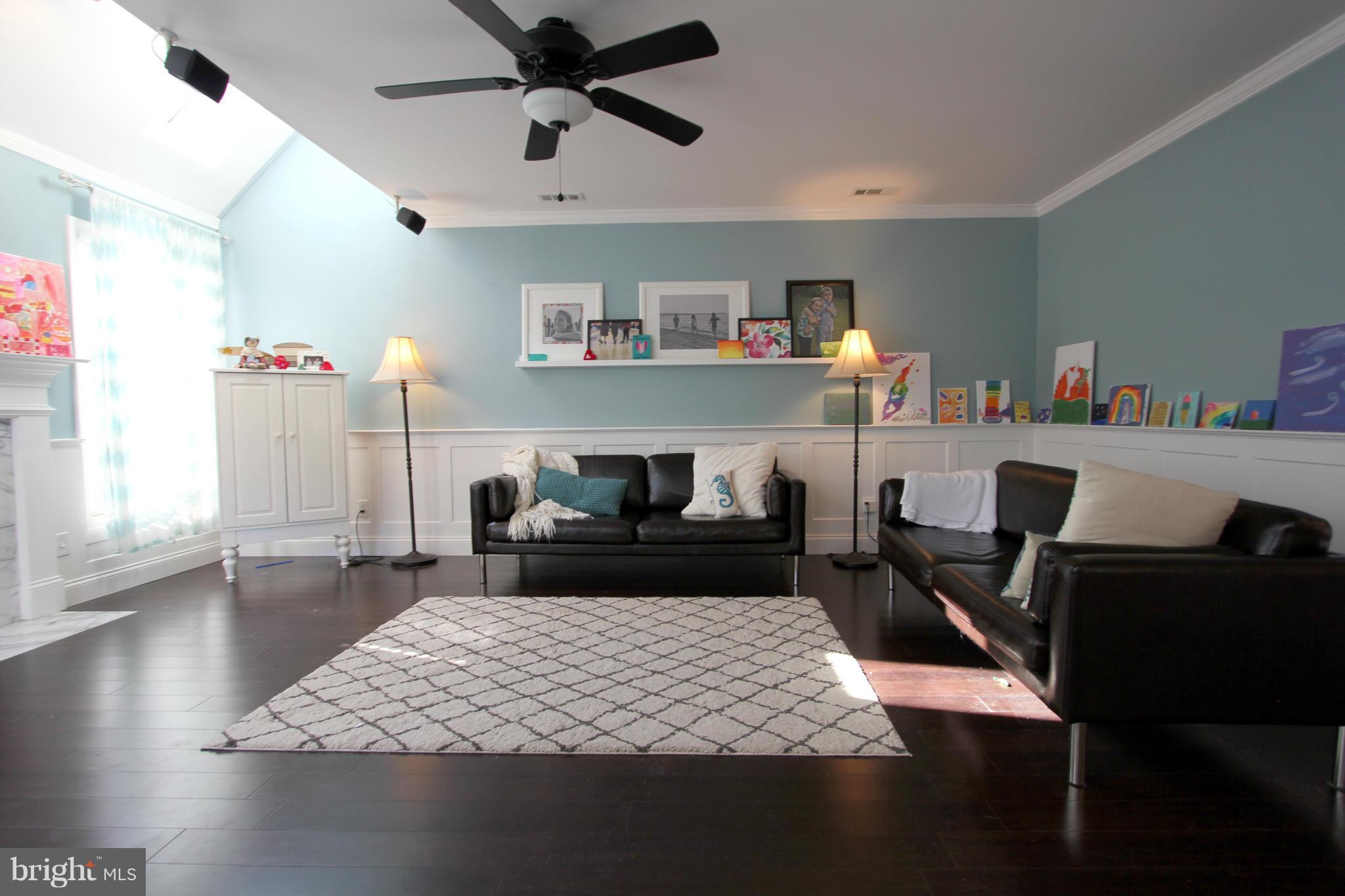 CEDAR COVE - Residential