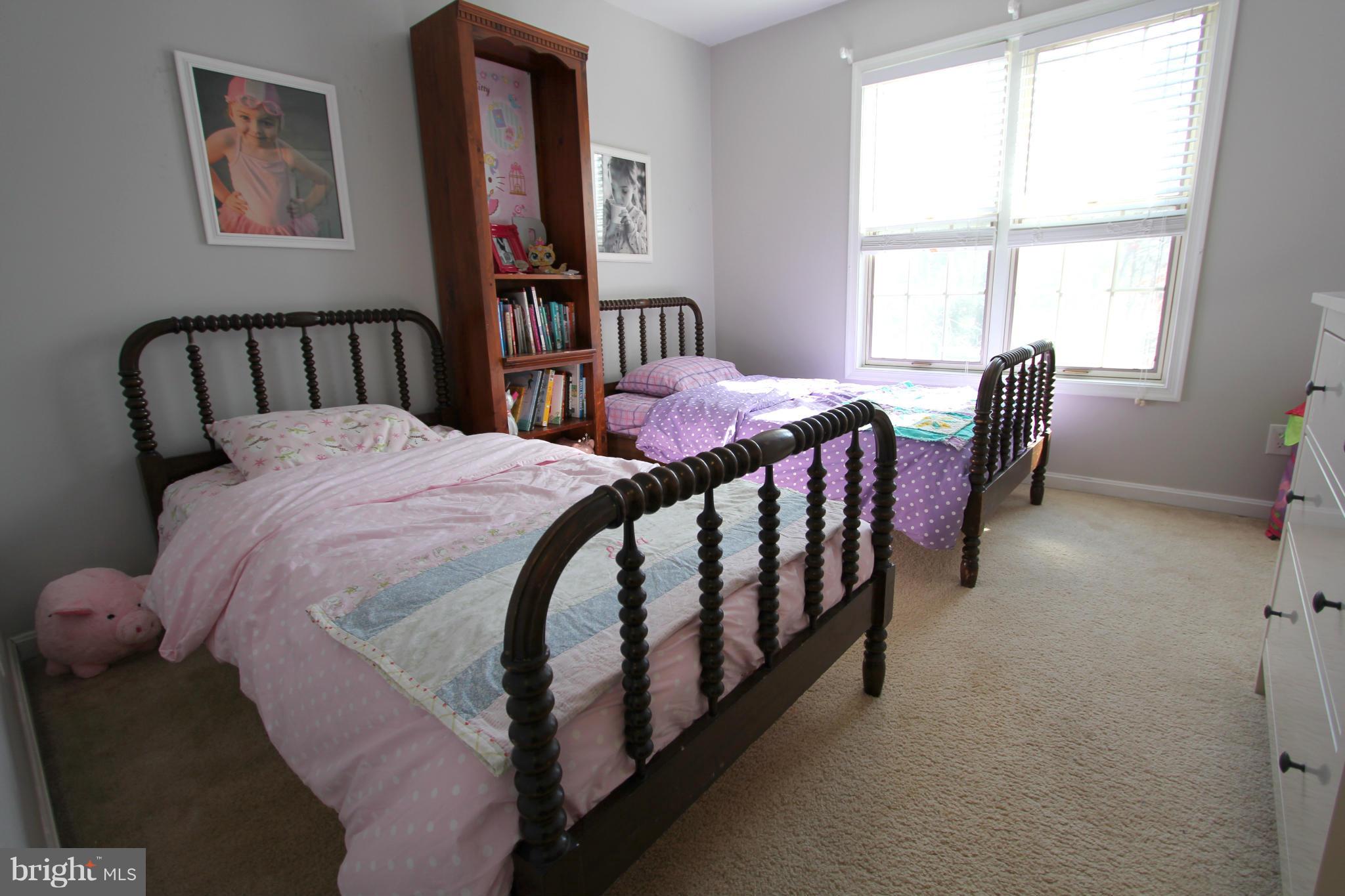 CEDAR COVE - Residential