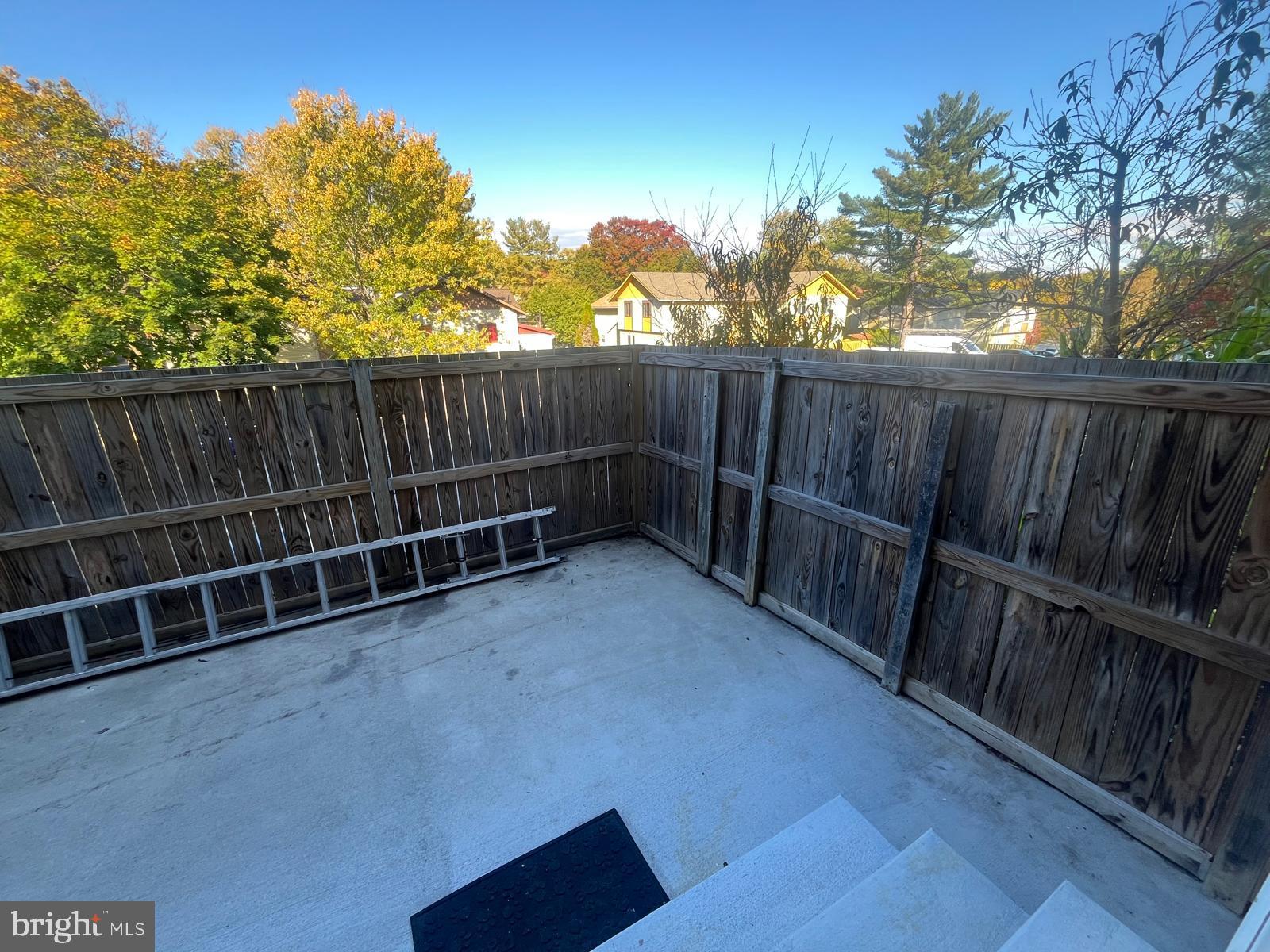 NEWPORT ESTATES - Residential