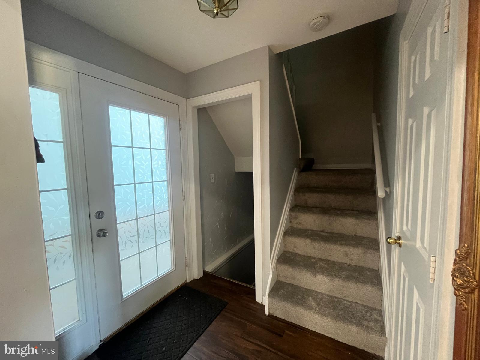 NEWPORT ESTATES - Residential