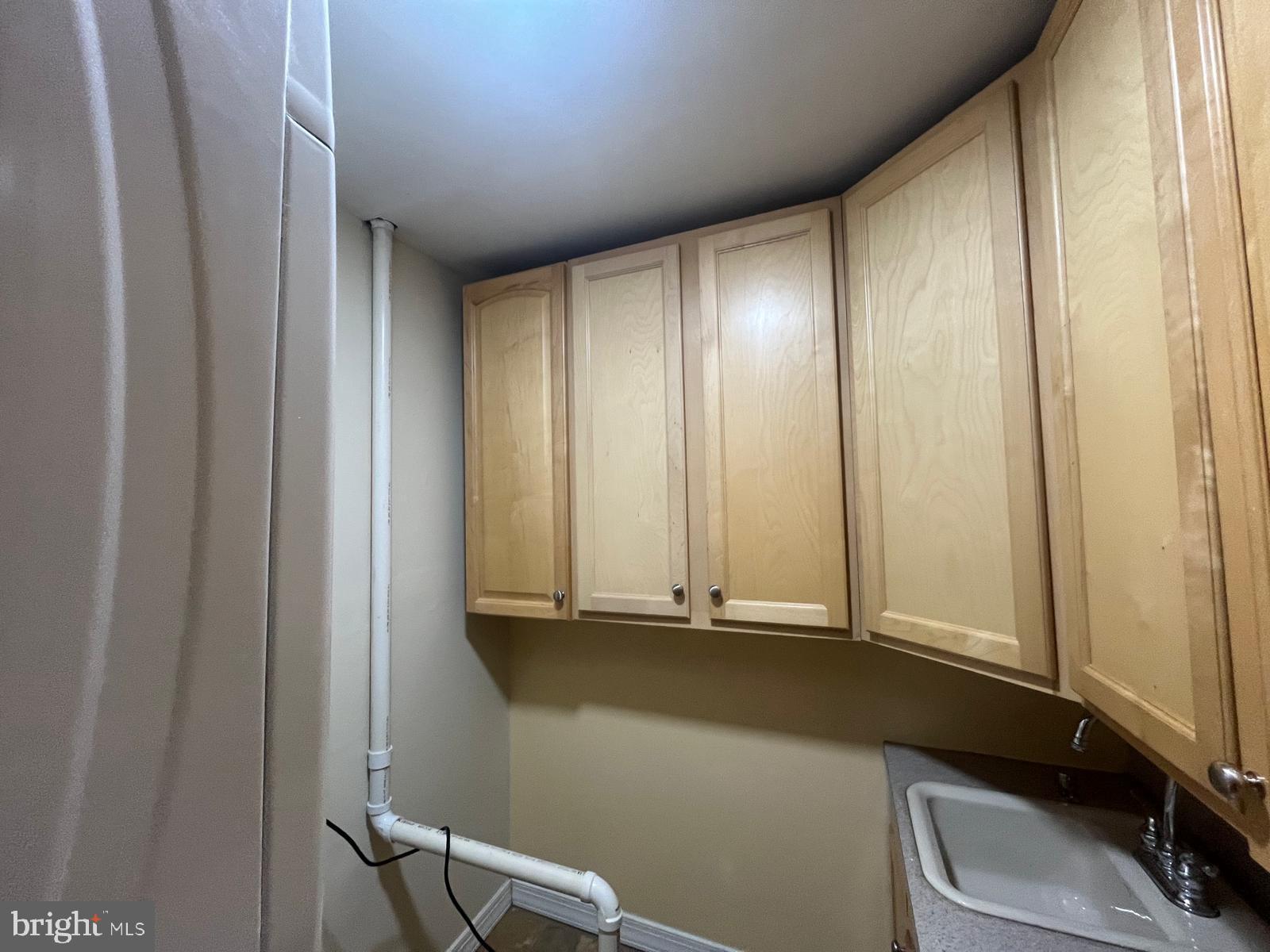 NEWPORT ESTATES - Residential