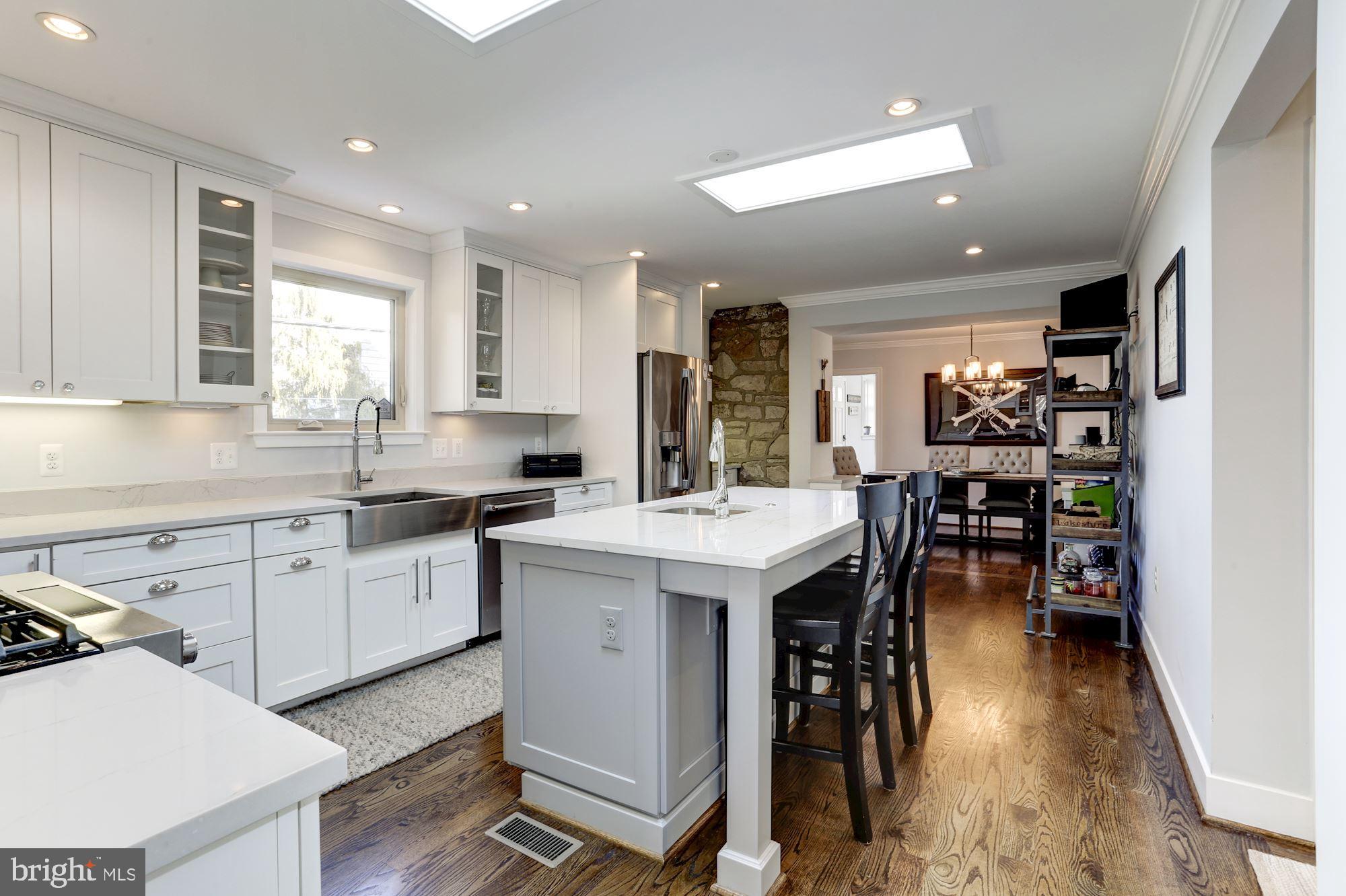 HILLWOOD - Residential