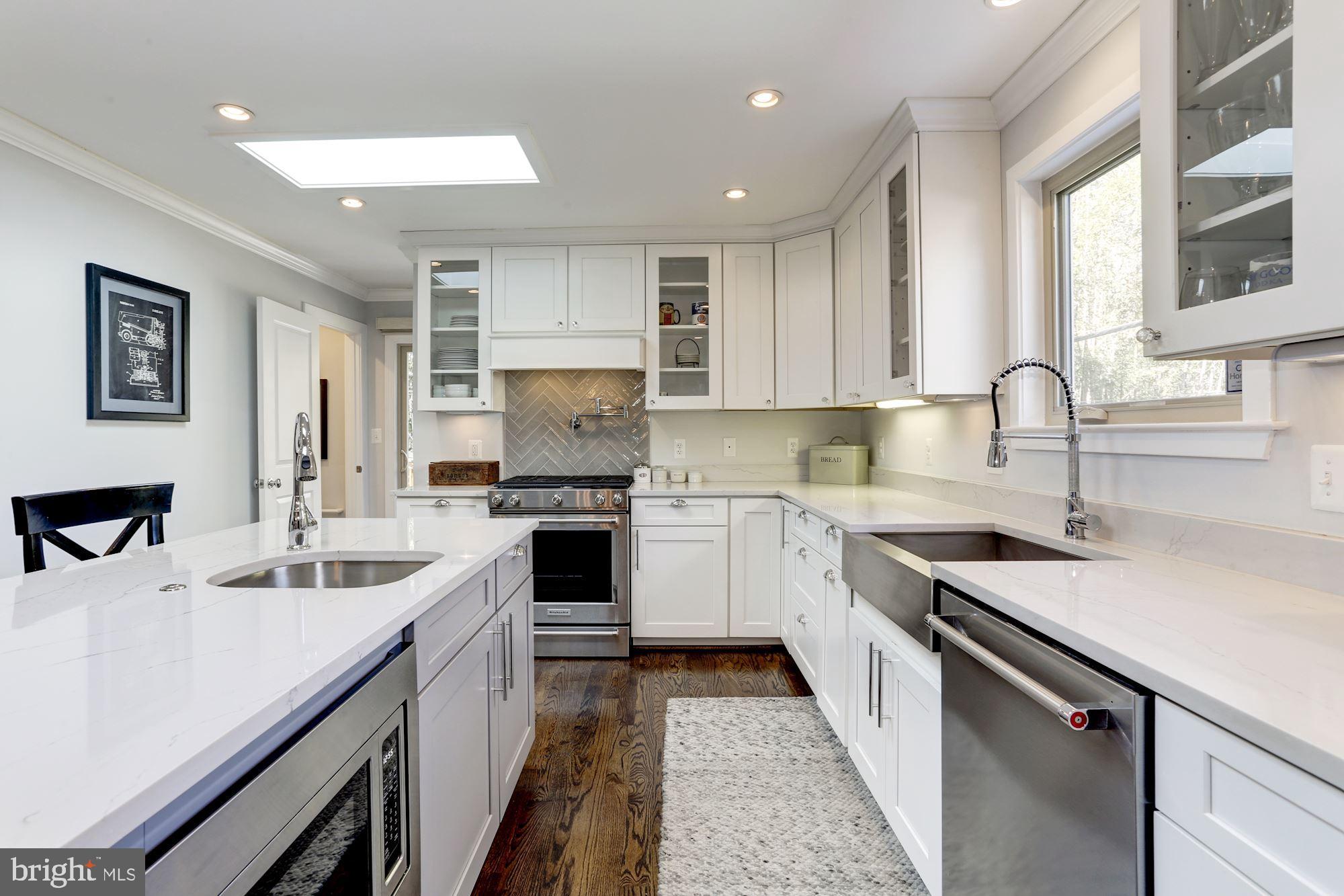 HILLWOOD - Residential