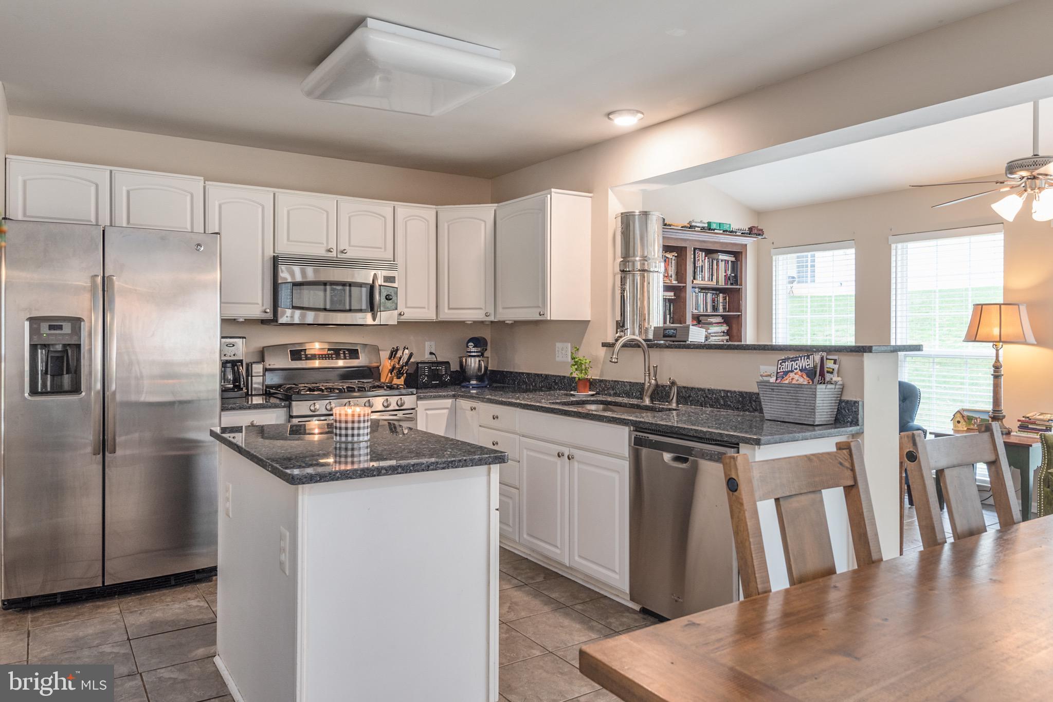 AUTUMN RIDGE - Residential