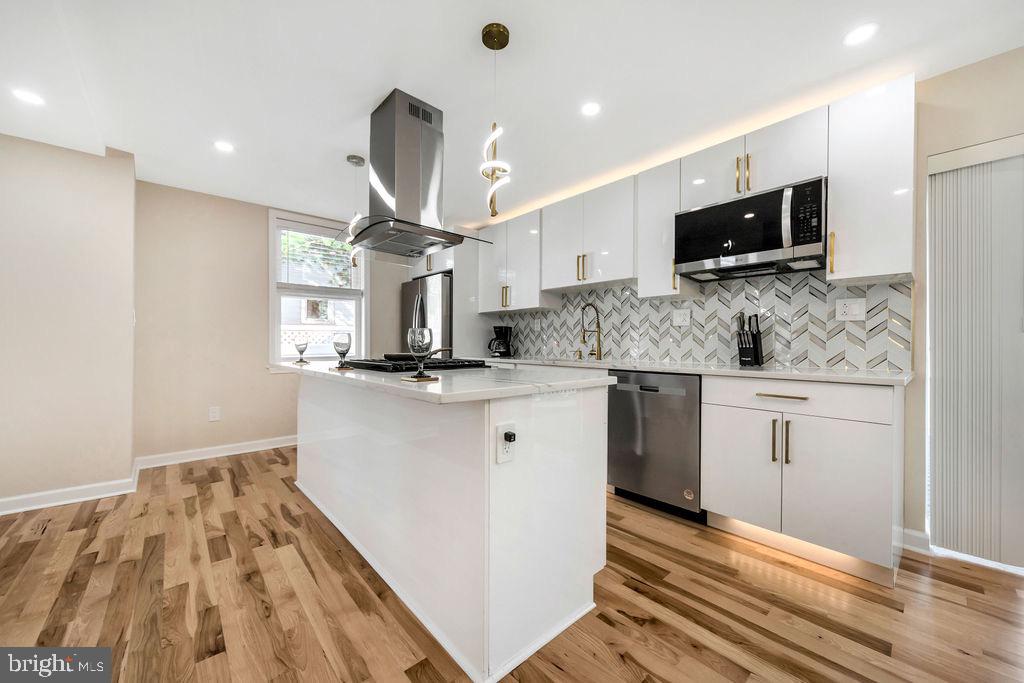 KELLYVILLE-OAKVIEW - Residential