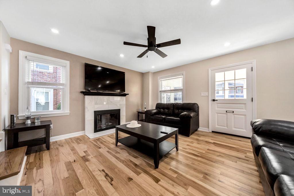 KELLYVILLE-OAKVIEW - Residential