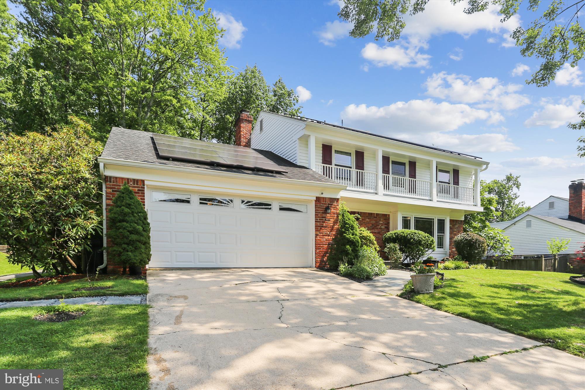8600 FOX RUN