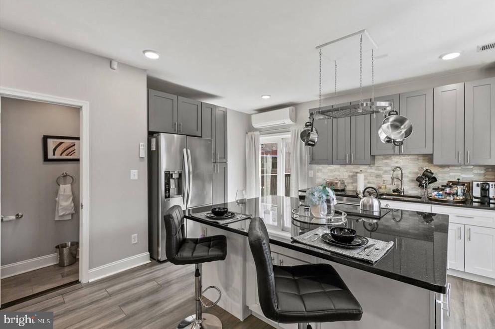 GRAYS FERRY - Residential