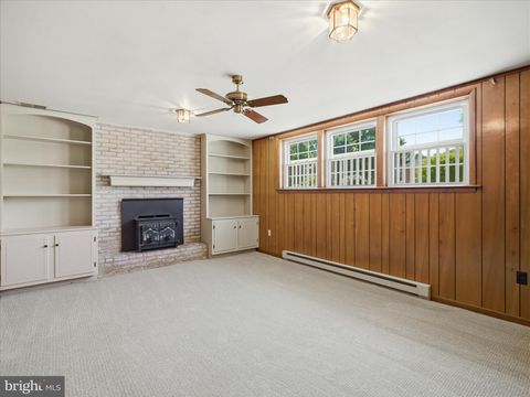 Tiny photo for 17 Bittersweet Drive, HAGERSTOWN, MD 21740 (MLS # MDWA2037052)