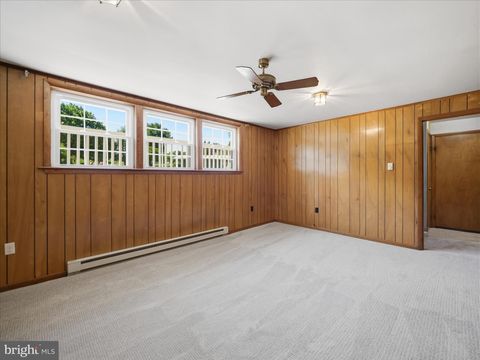 Tiny photo for 17 Bittersweet Drive, HAGERSTOWN, MD 21740 (MLS # MDWA2037052)
