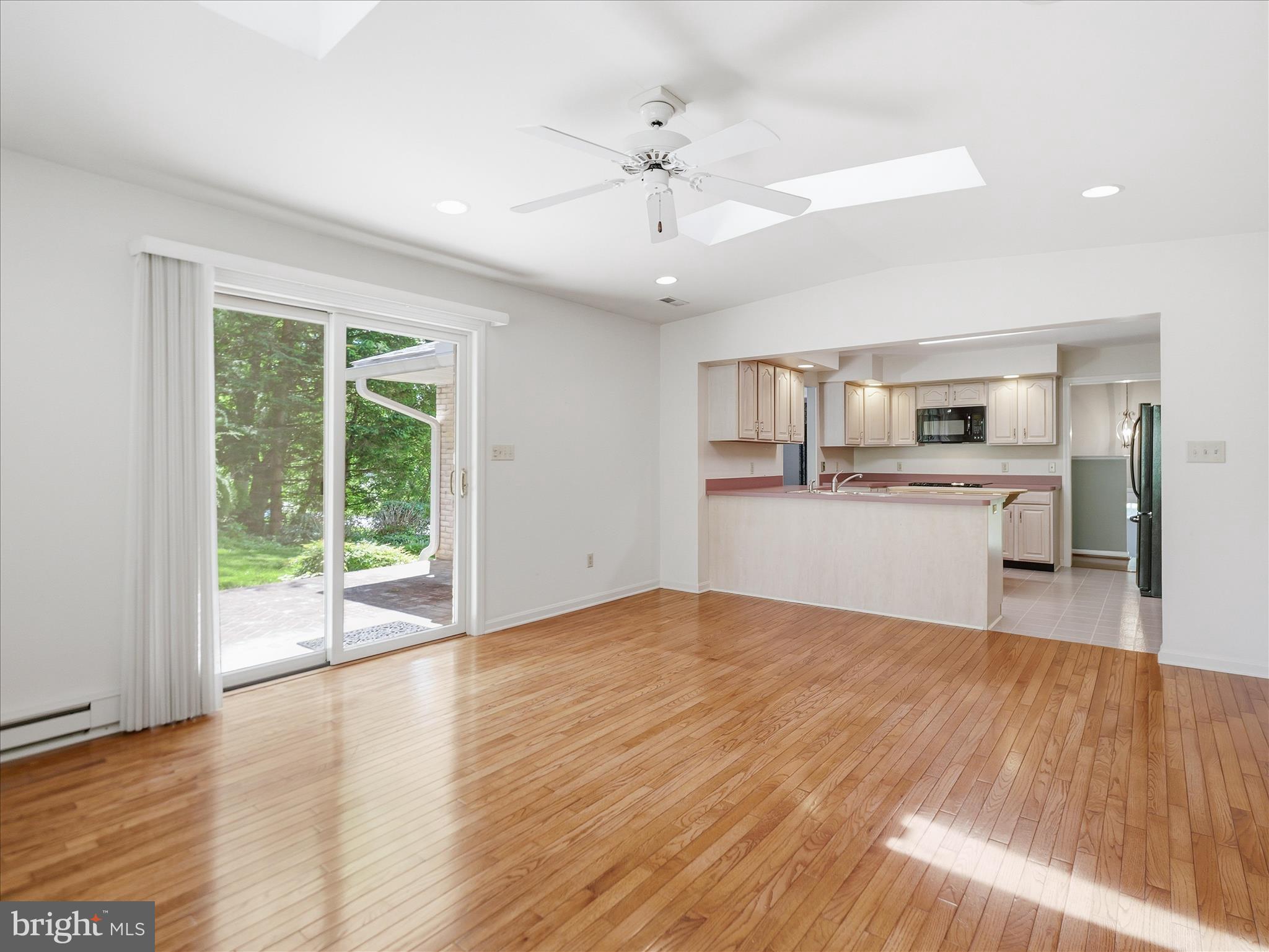 BRIGHTWOOD ACRES - Residential