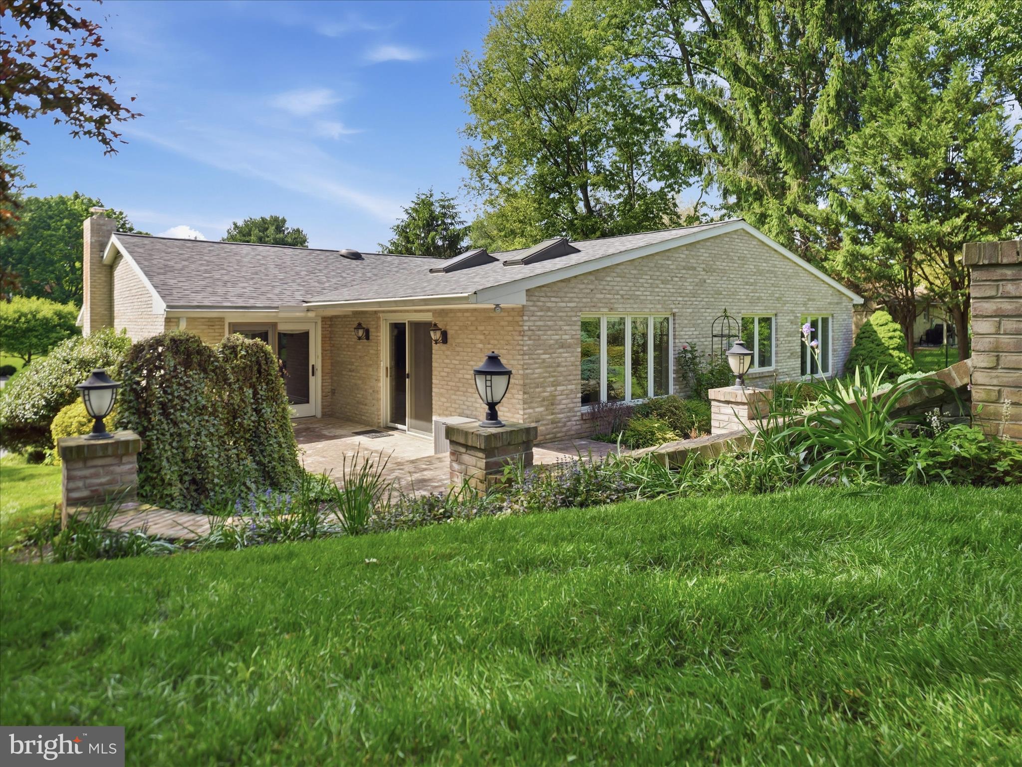 BRIGHTWOOD ACRES - Residential