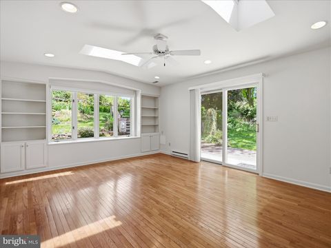 Tiny photo for 17 Bittersweet Drive, HAGERSTOWN, MD 21740 (MLS # MDWA2037052)
