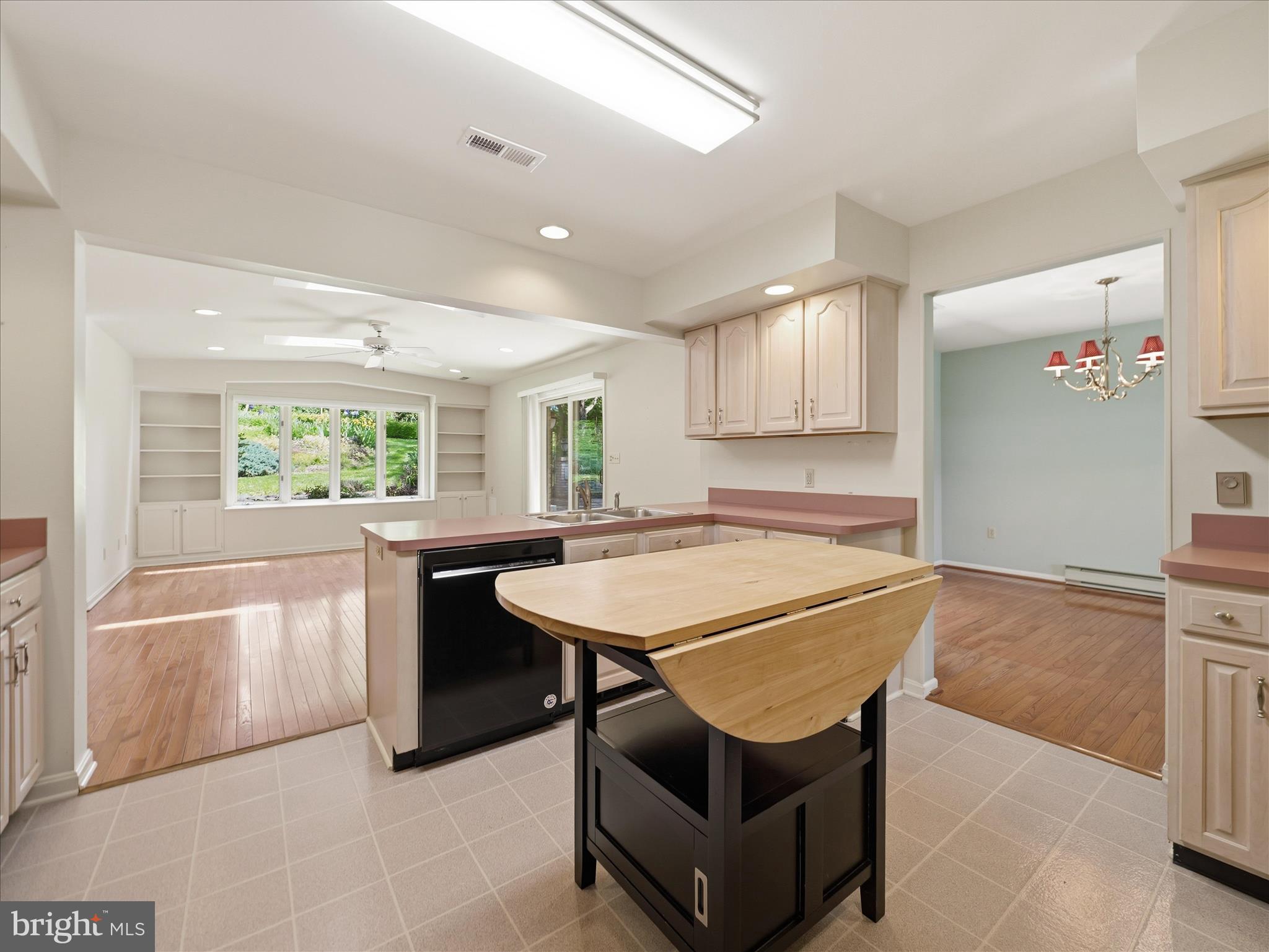 BRIGHTWOOD ACRES - Residential