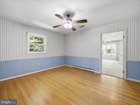 Tiny photo for 17 Bittersweet Drive, HAGERSTOWN, MD 21740 (MLS # MDWA2037052)