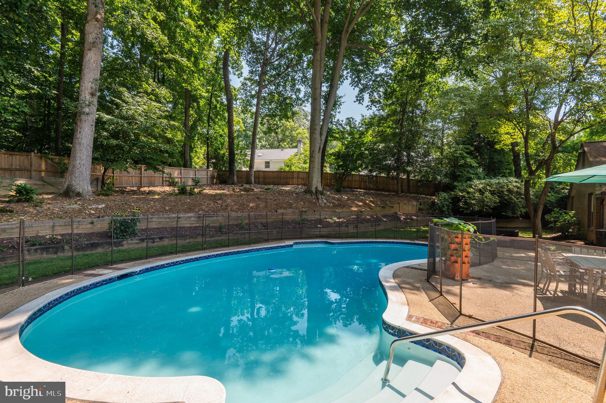 MCAULEY PARK - Residential