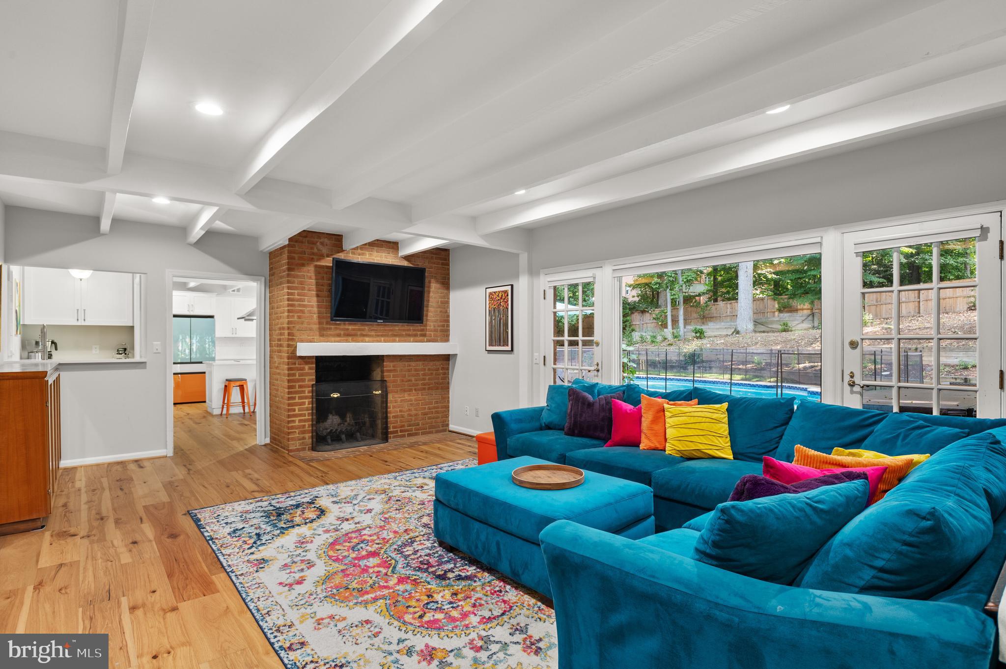 MCAULEY PARK - Residential