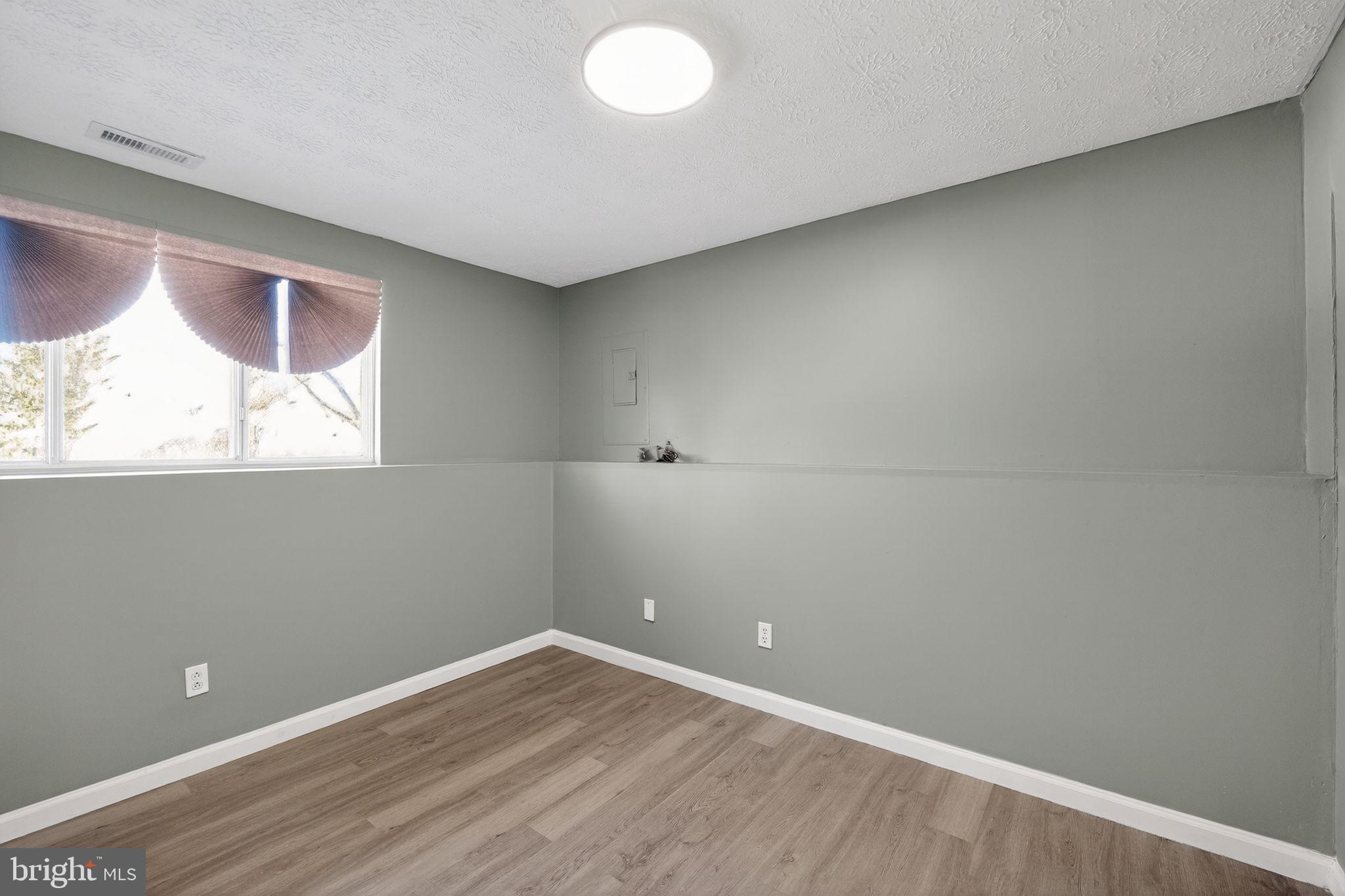 PARKVILLE - Residential