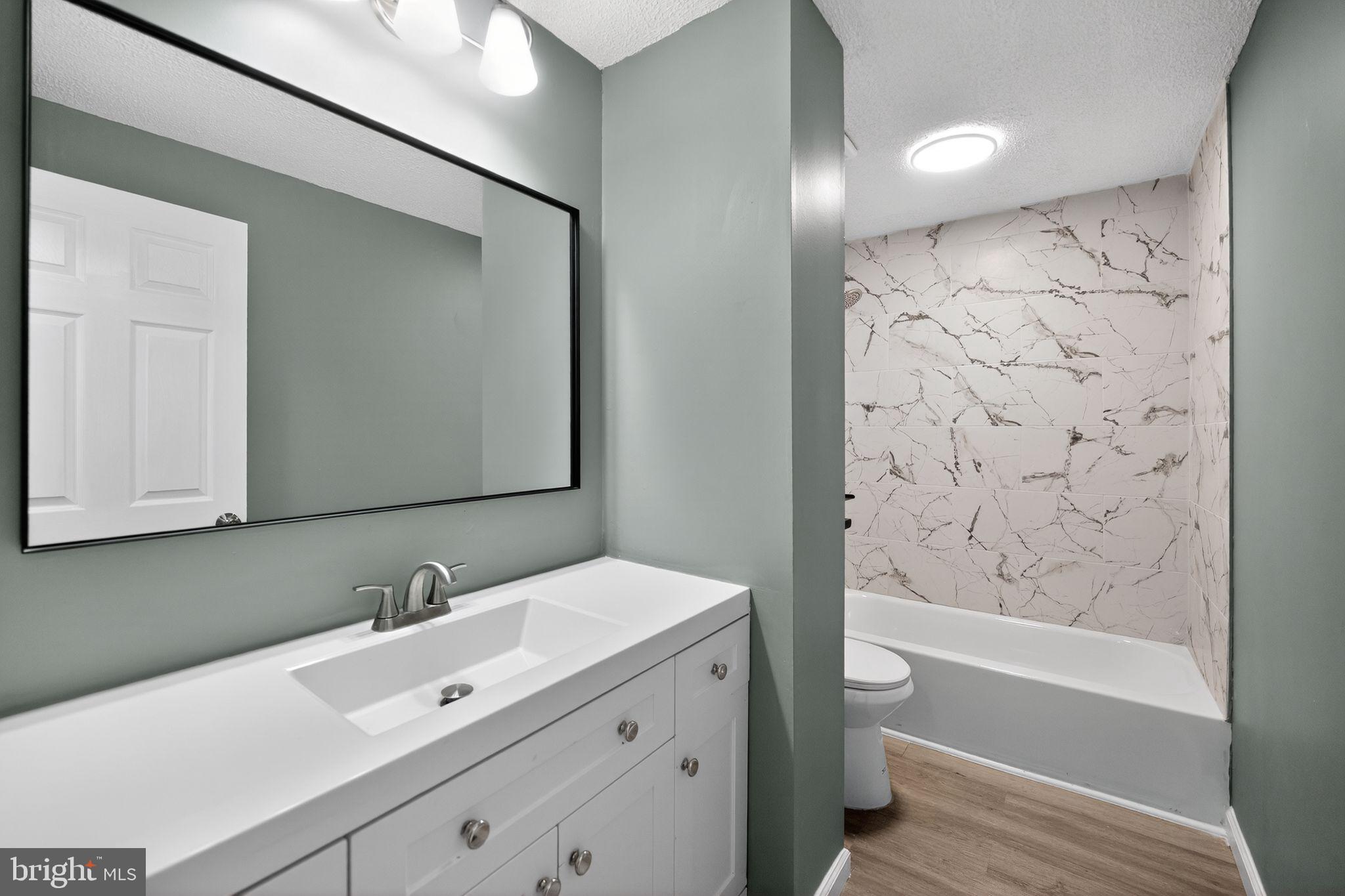 PARKVILLE - Residential