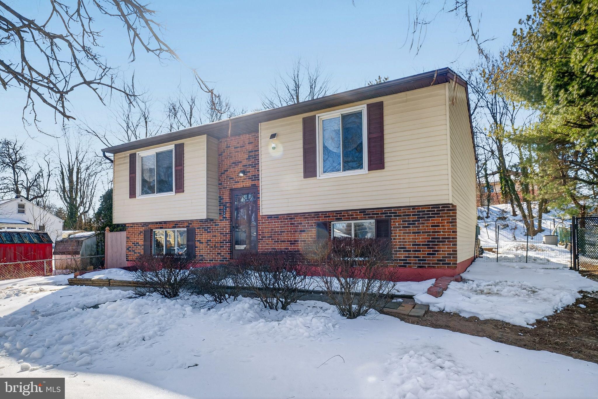 PARKVILLE - Residential