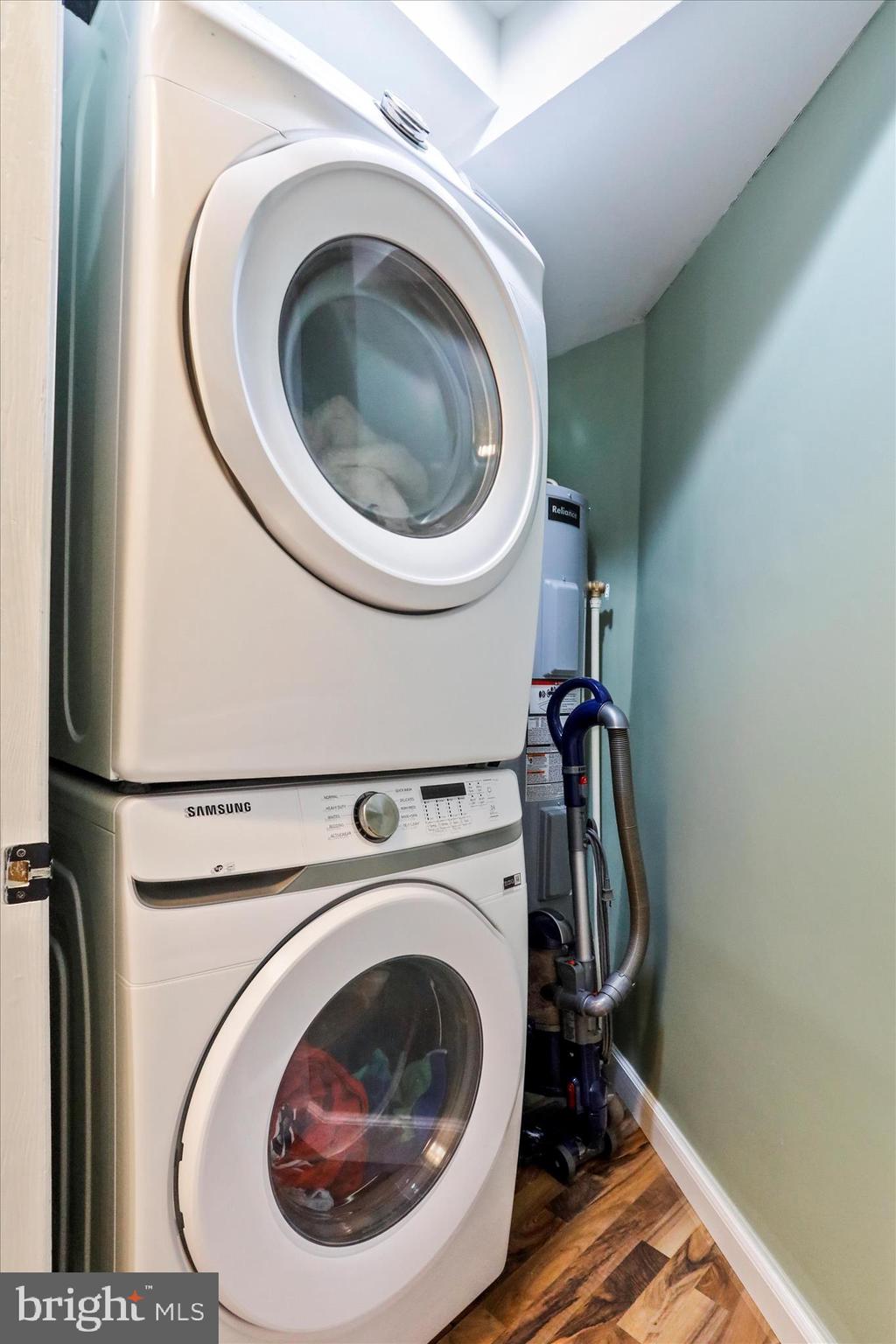 QUAIL VALLEY ESTATES - Residential