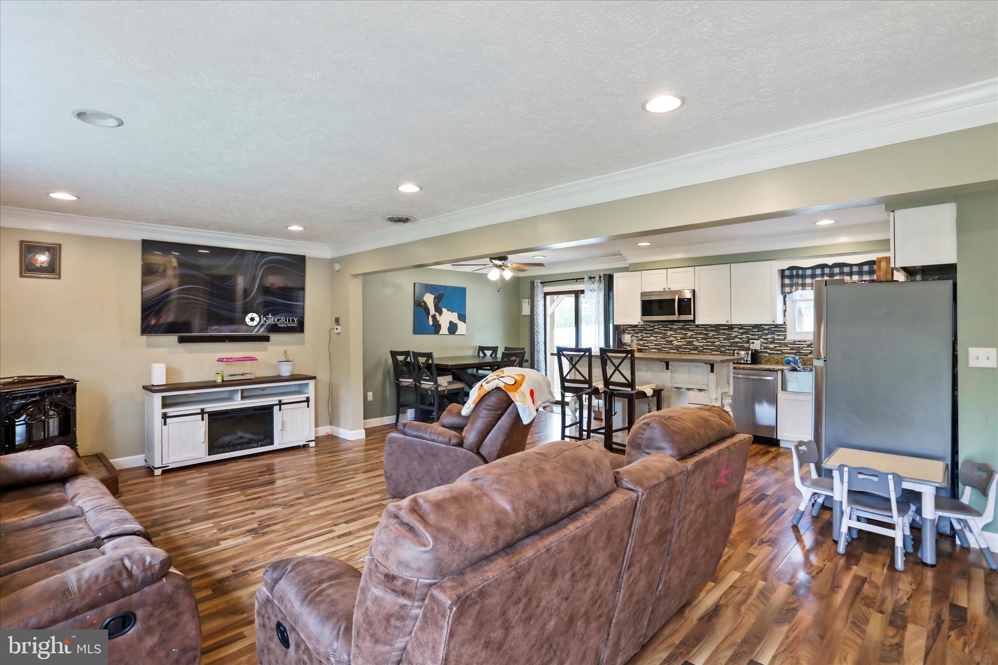 QUAIL VALLEY ESTATES - Residential