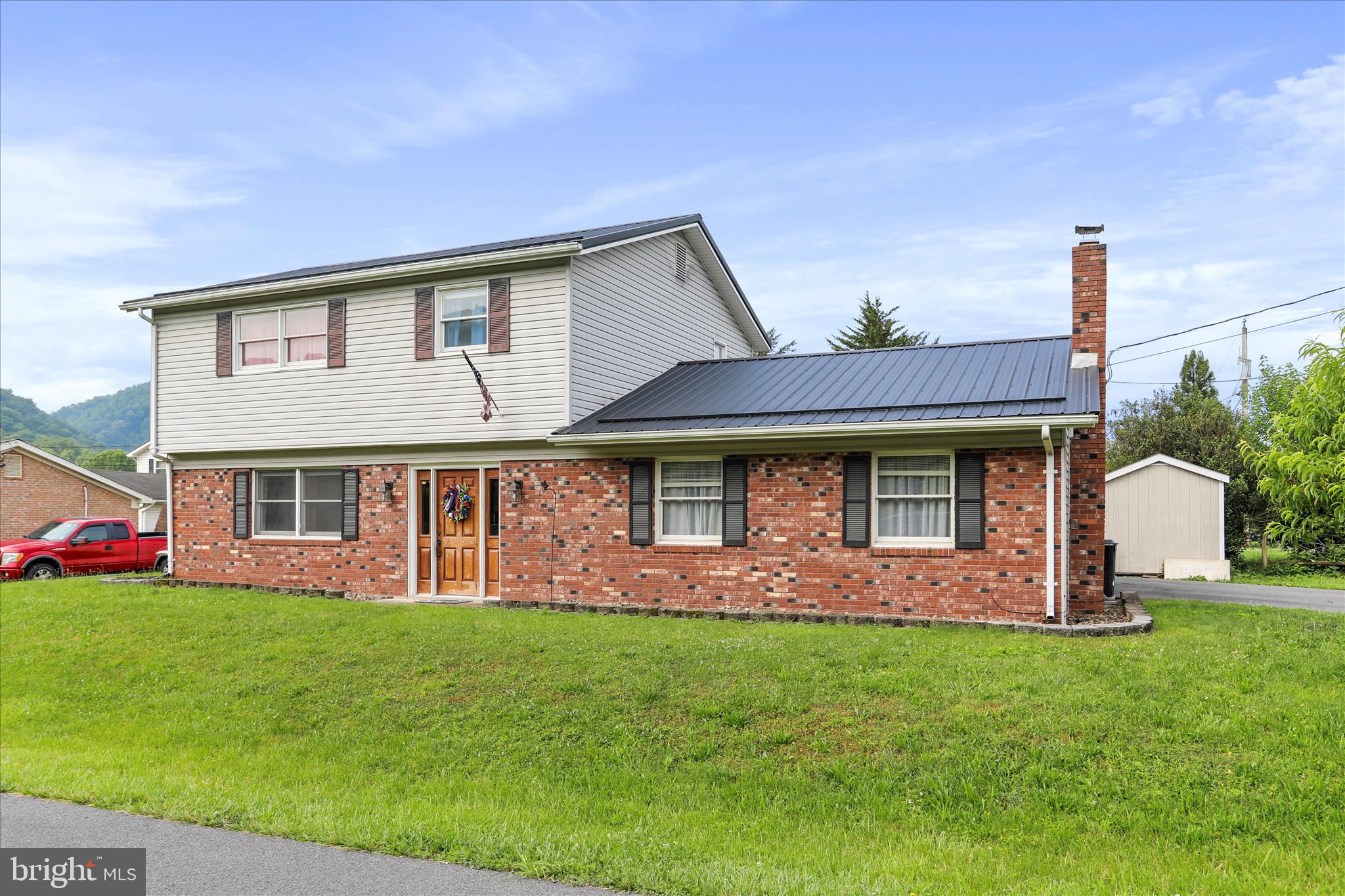 QUAIL VALLEY ESTATES - Residential