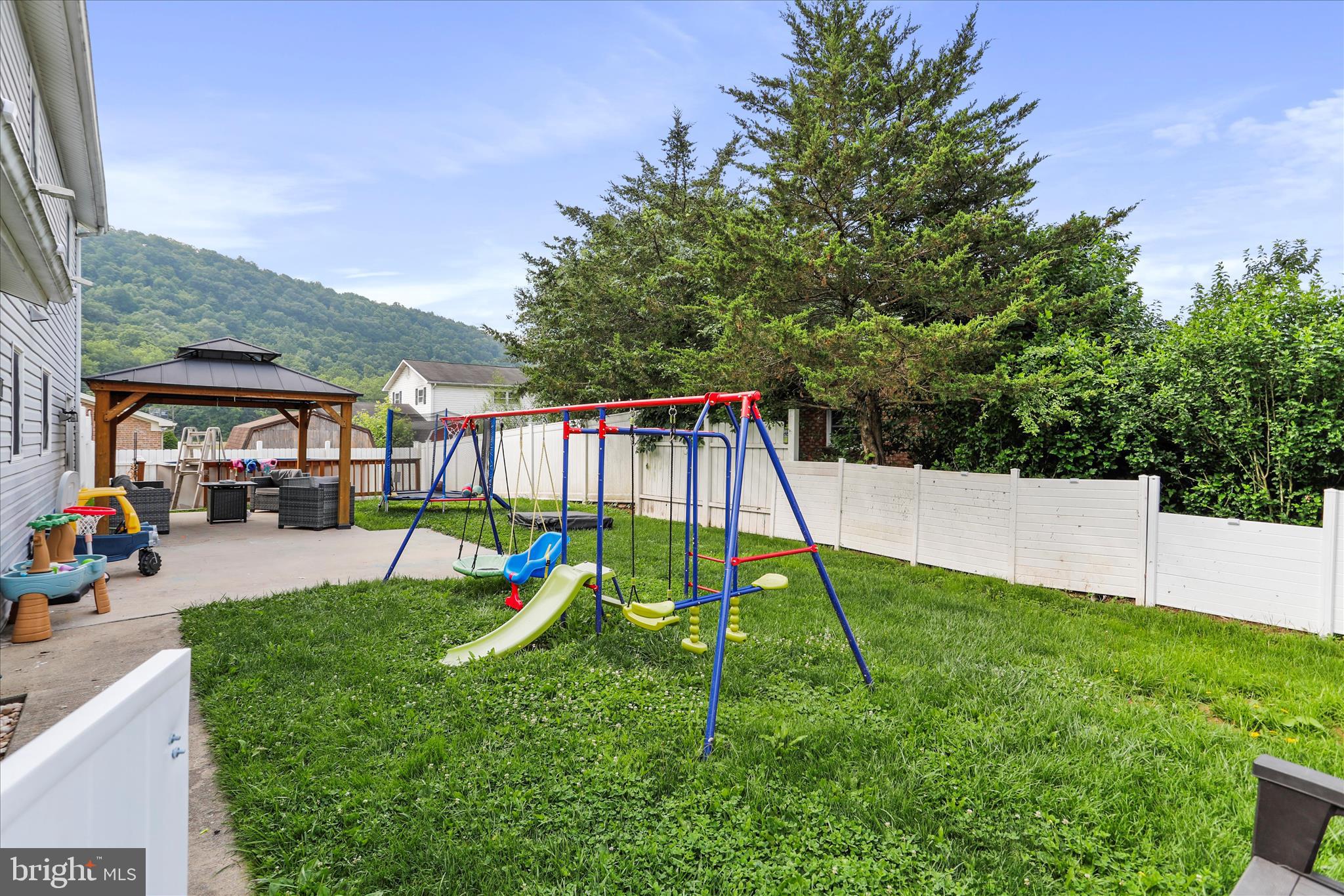 QUAIL VALLEY ESTATES - Residential