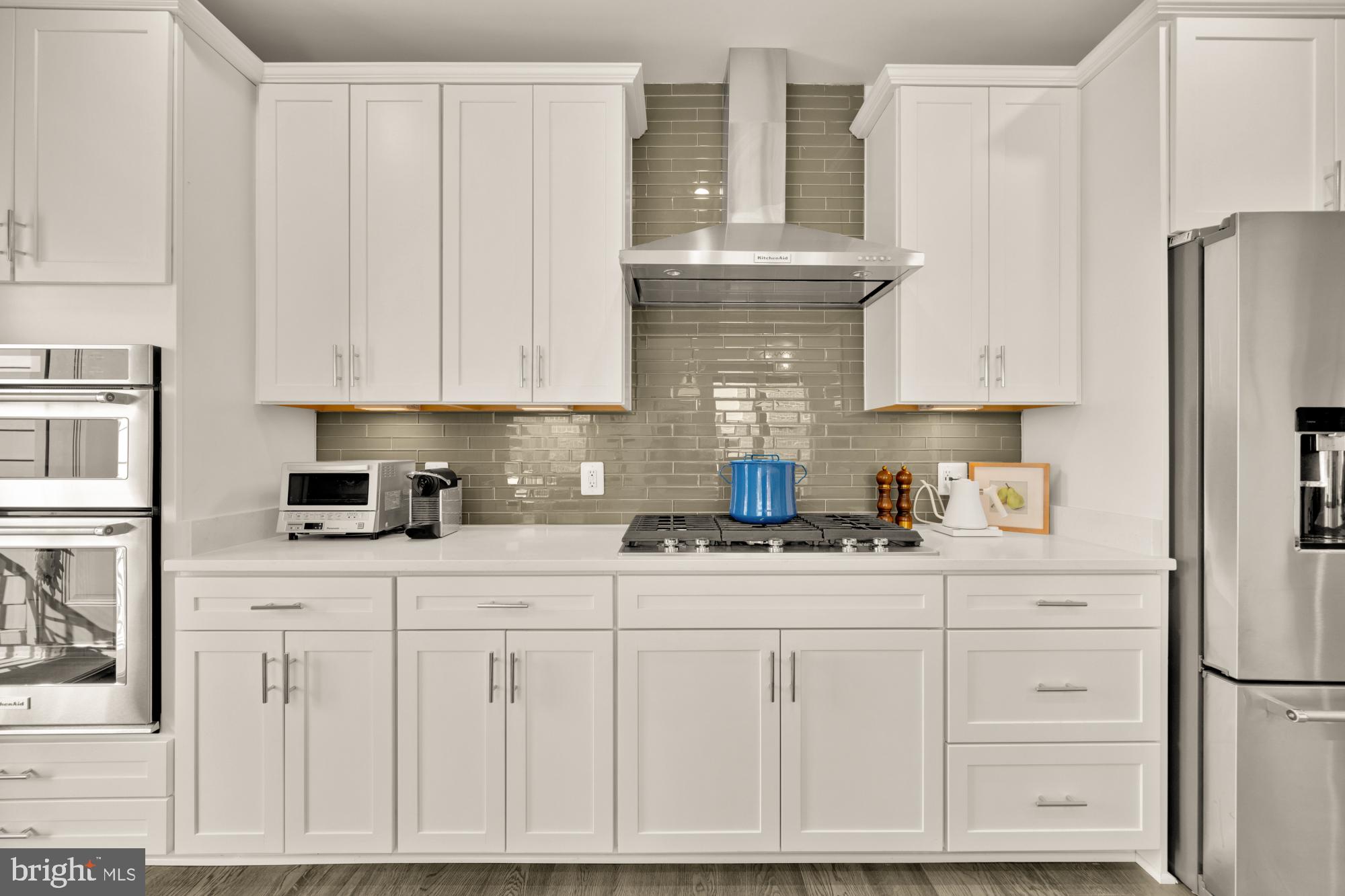 TOWER OAKS - Residential