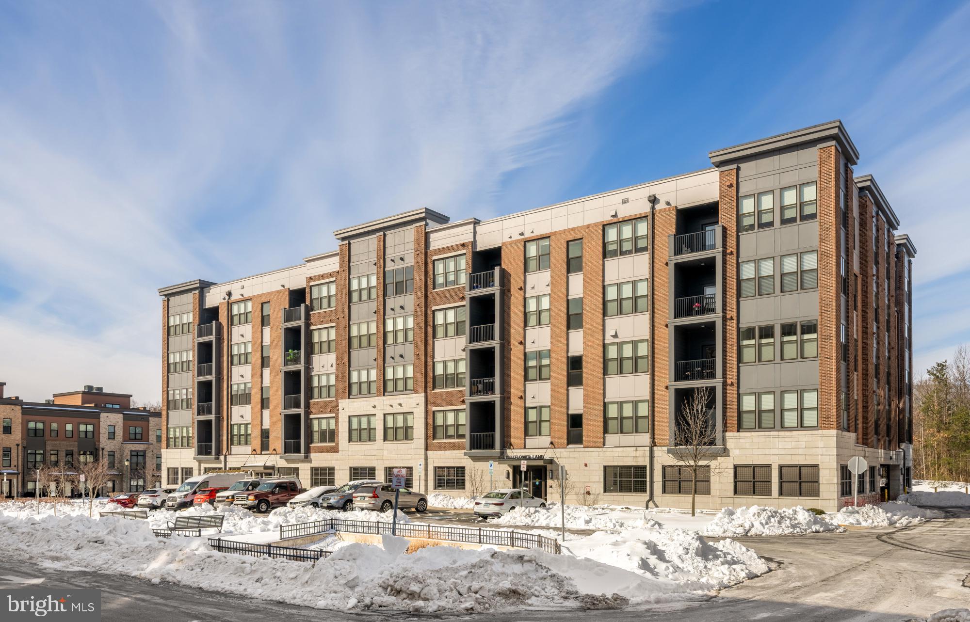 TOWER OAKS - Residential